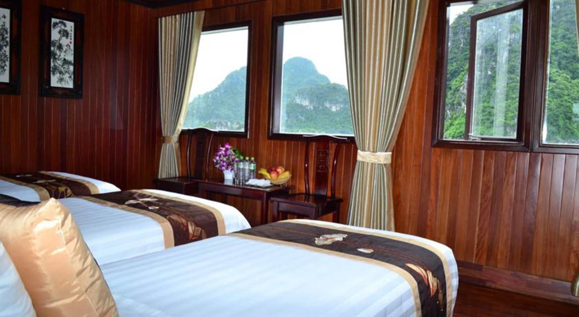  Viola Cruise Halong Bay Ha Long