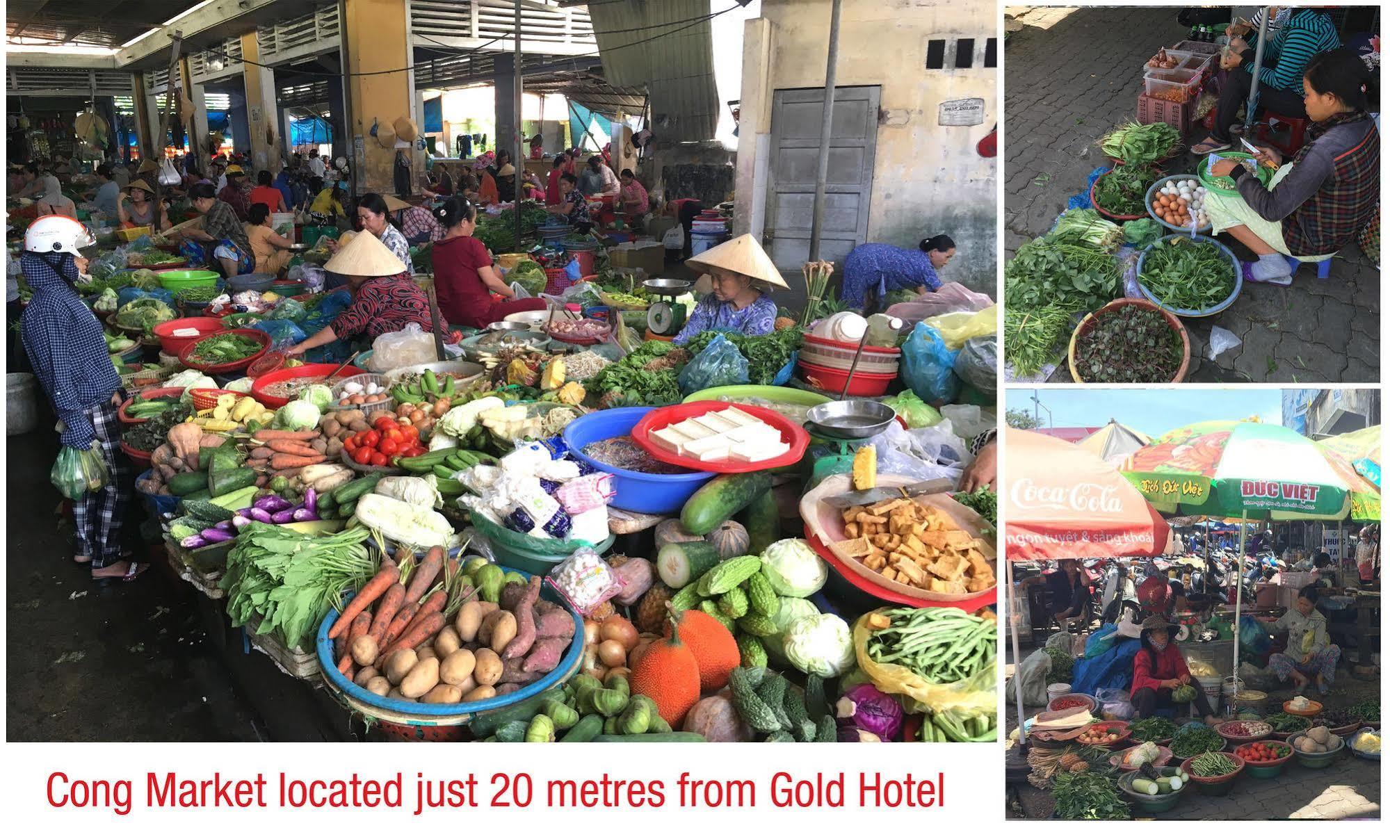 Hotel Gold Hue