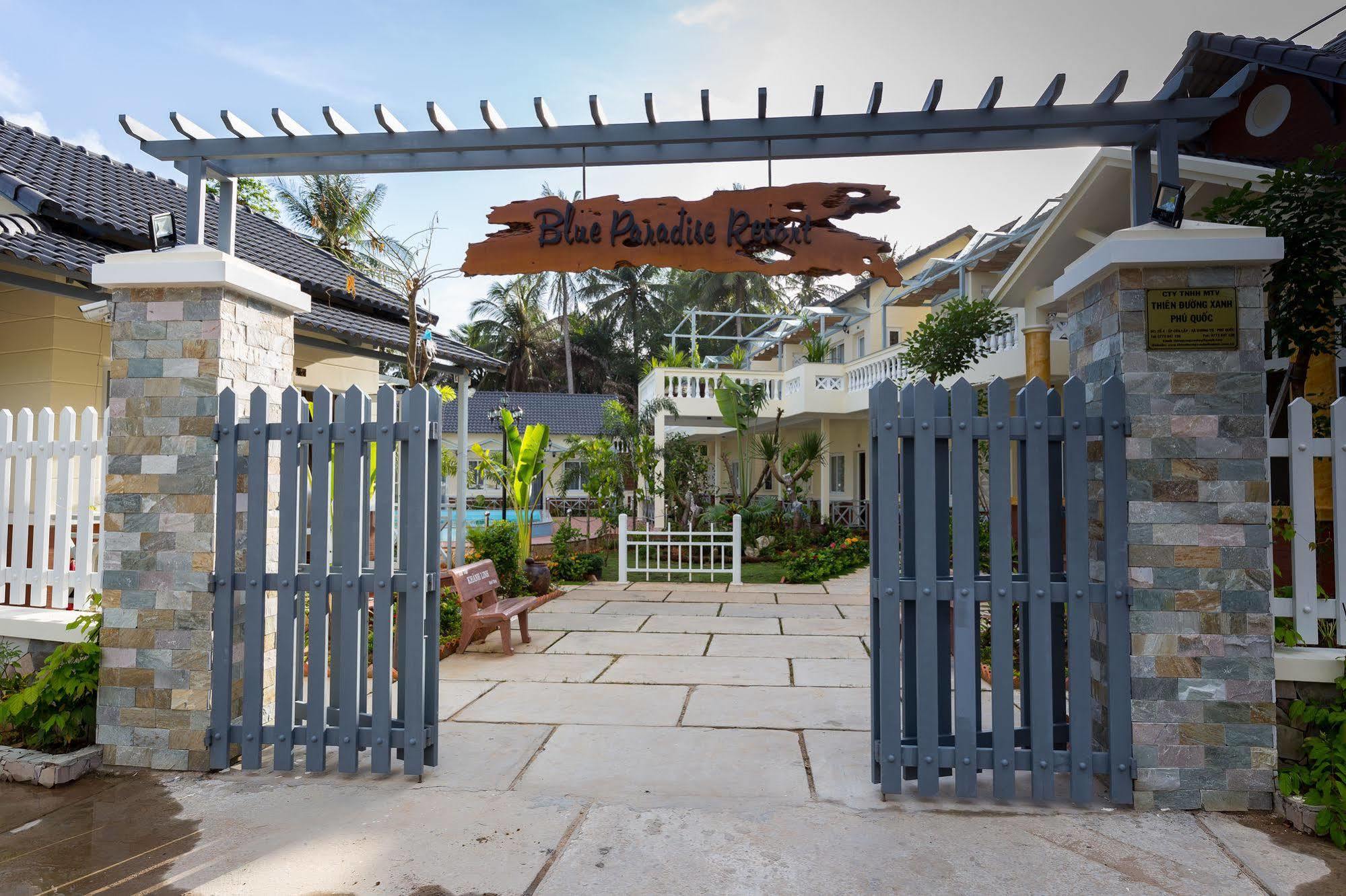 Blue Paradise Resort 3*