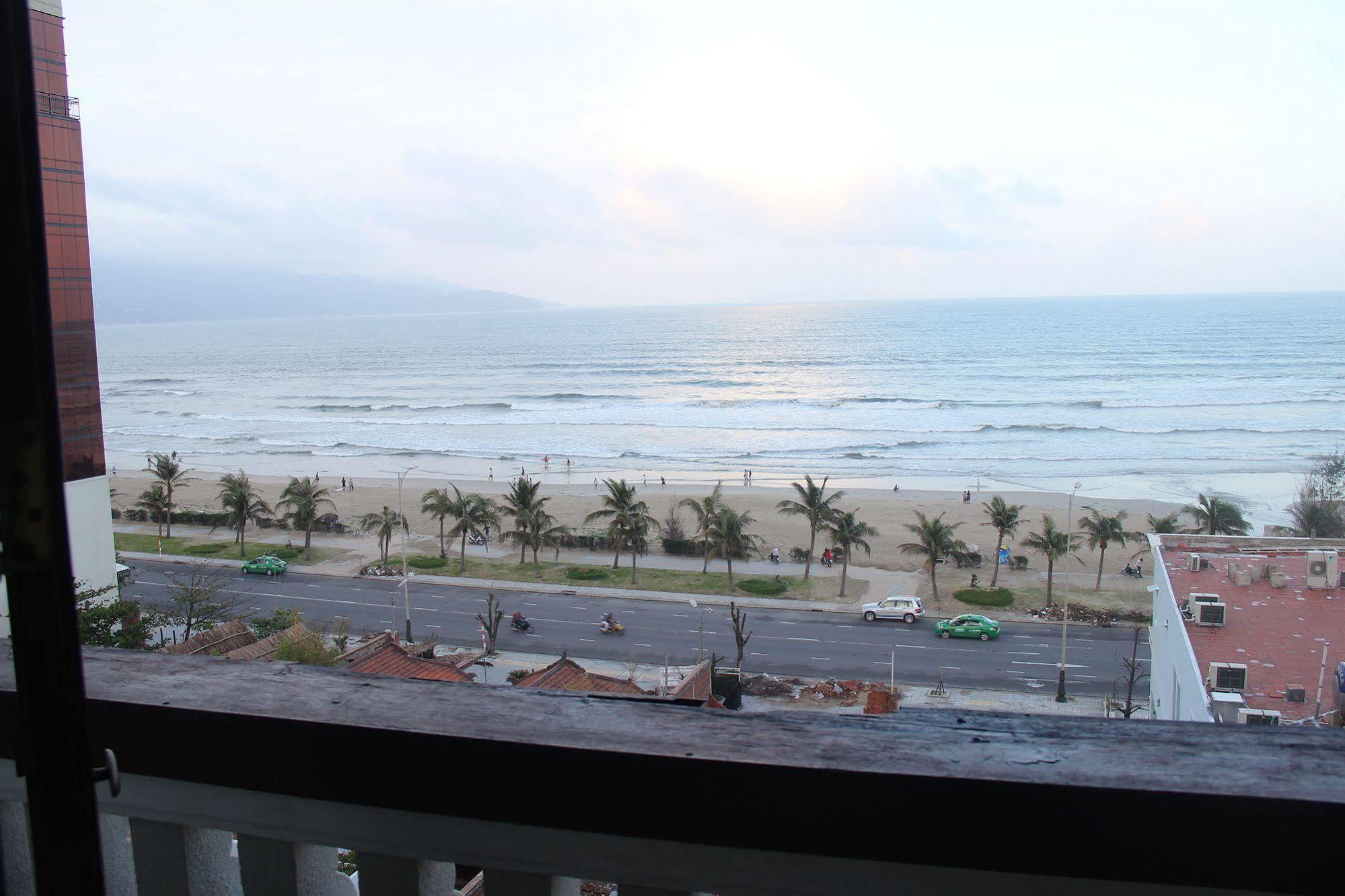 Khách sạn Zenta Sea View