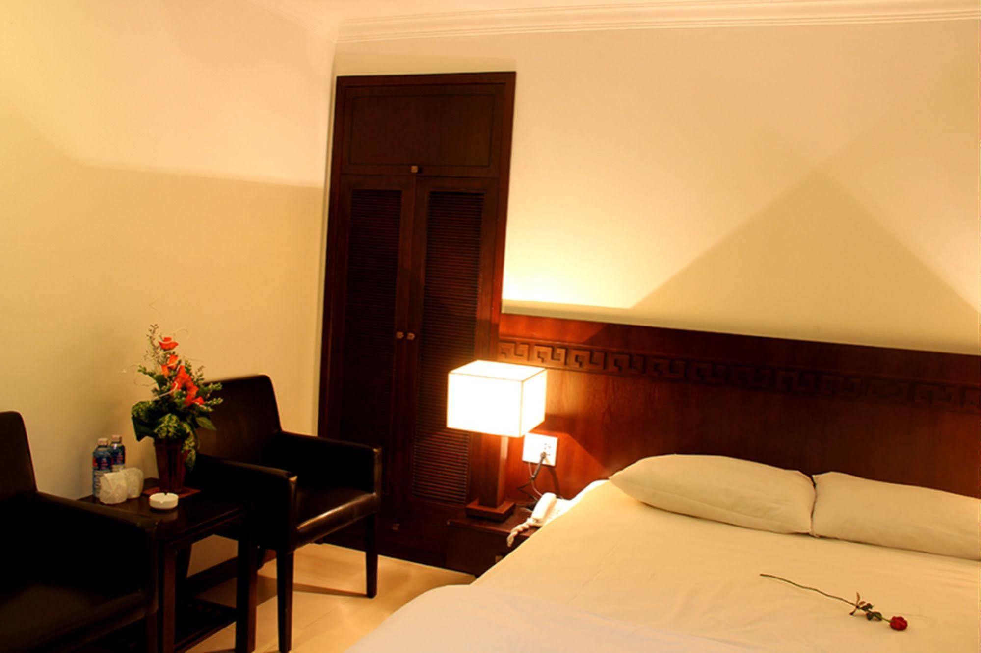 Khách sạn Zenta Sea View Đà Nẵng
