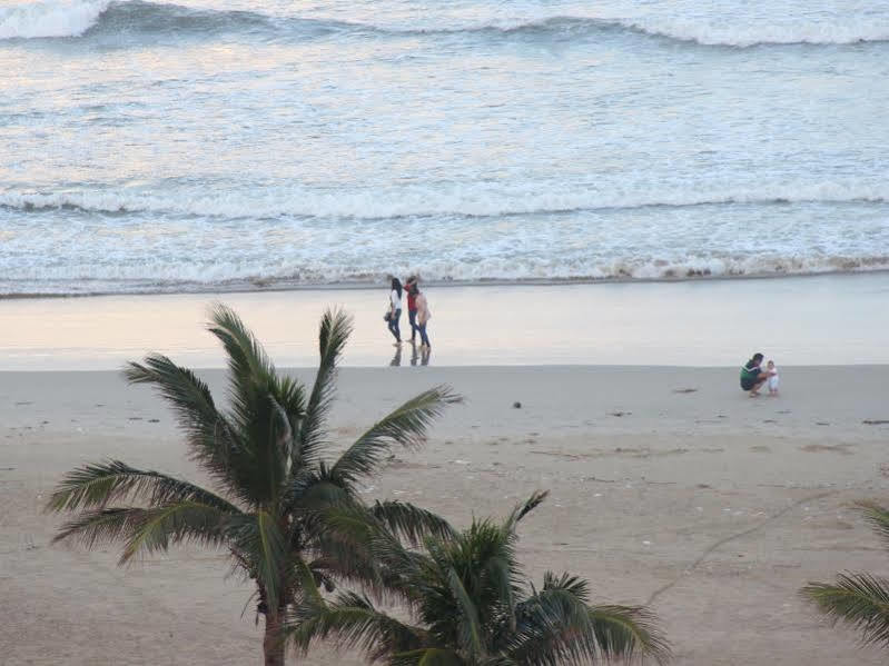 Khách sạn Zenta Sea View Đà Nẵng