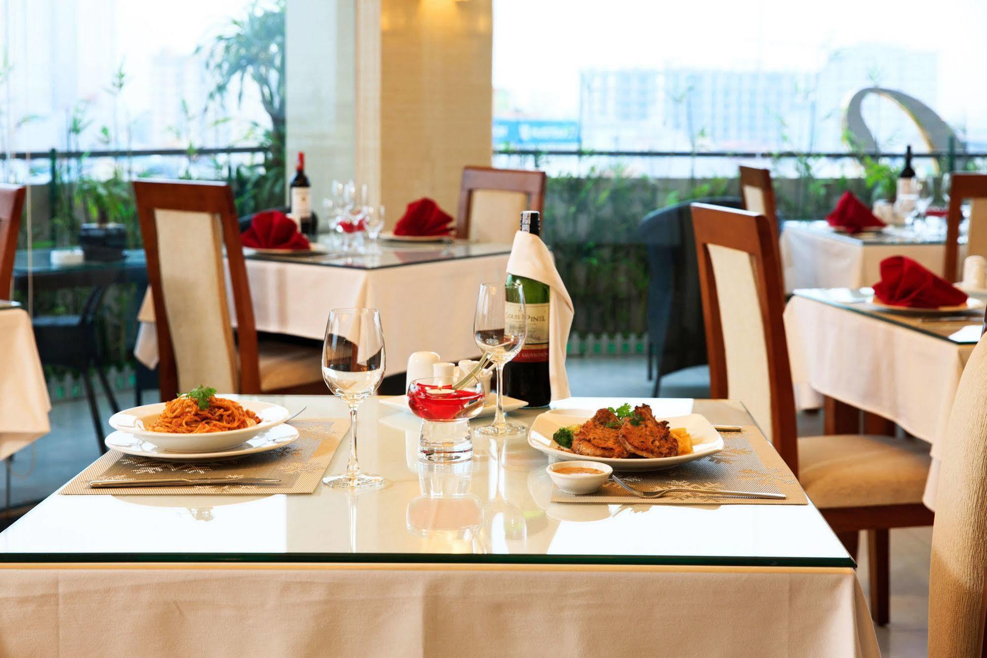 Luxeden Hà Nội
