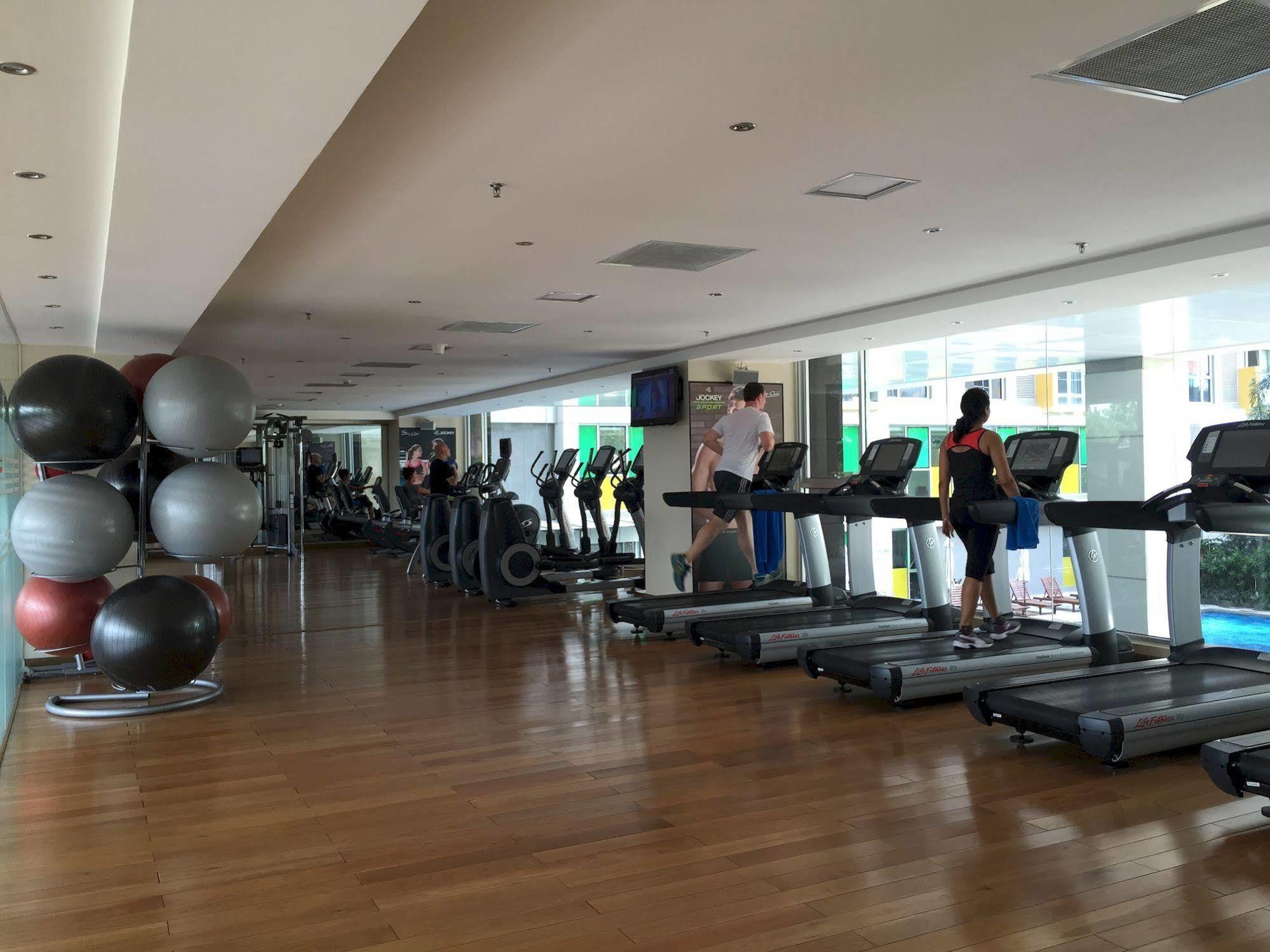 Apartment Bluesky Serviced Airport Plaza *