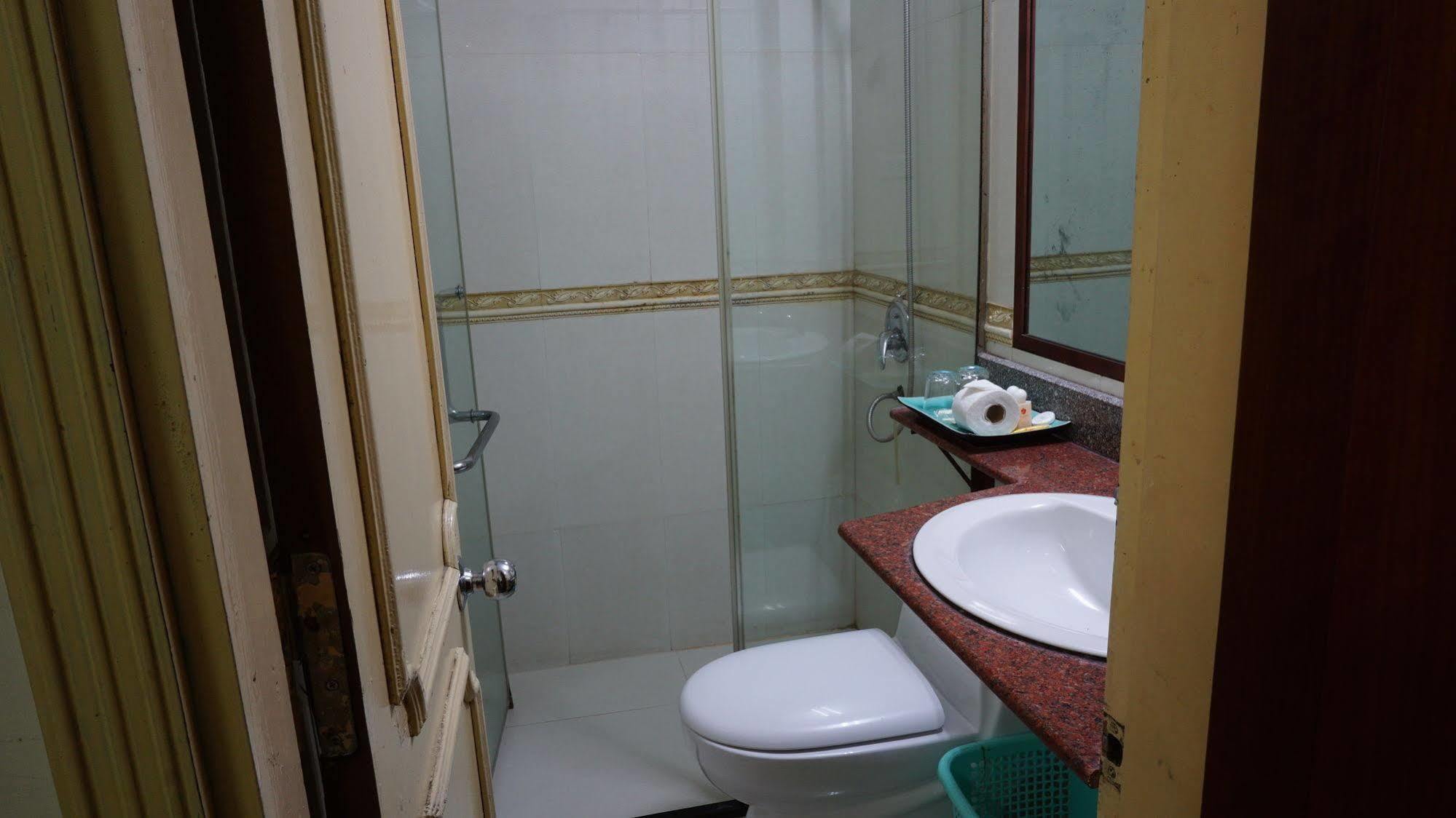 Hotel Hanoi Golden Moon Guest House 2*