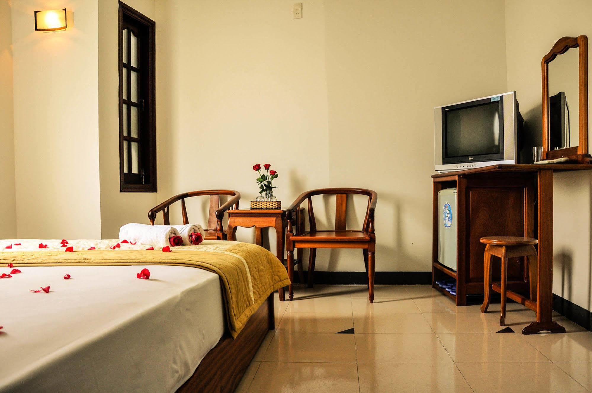 Hotel Minh Cat Nha Trang