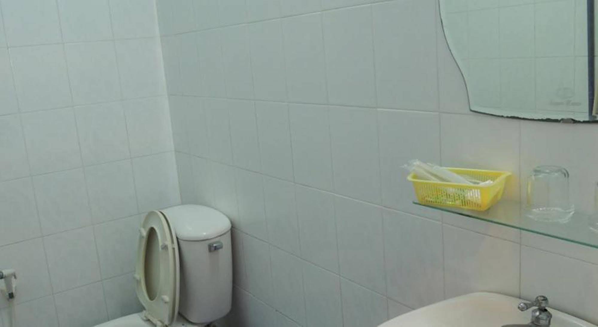 Venus Hotel 2*