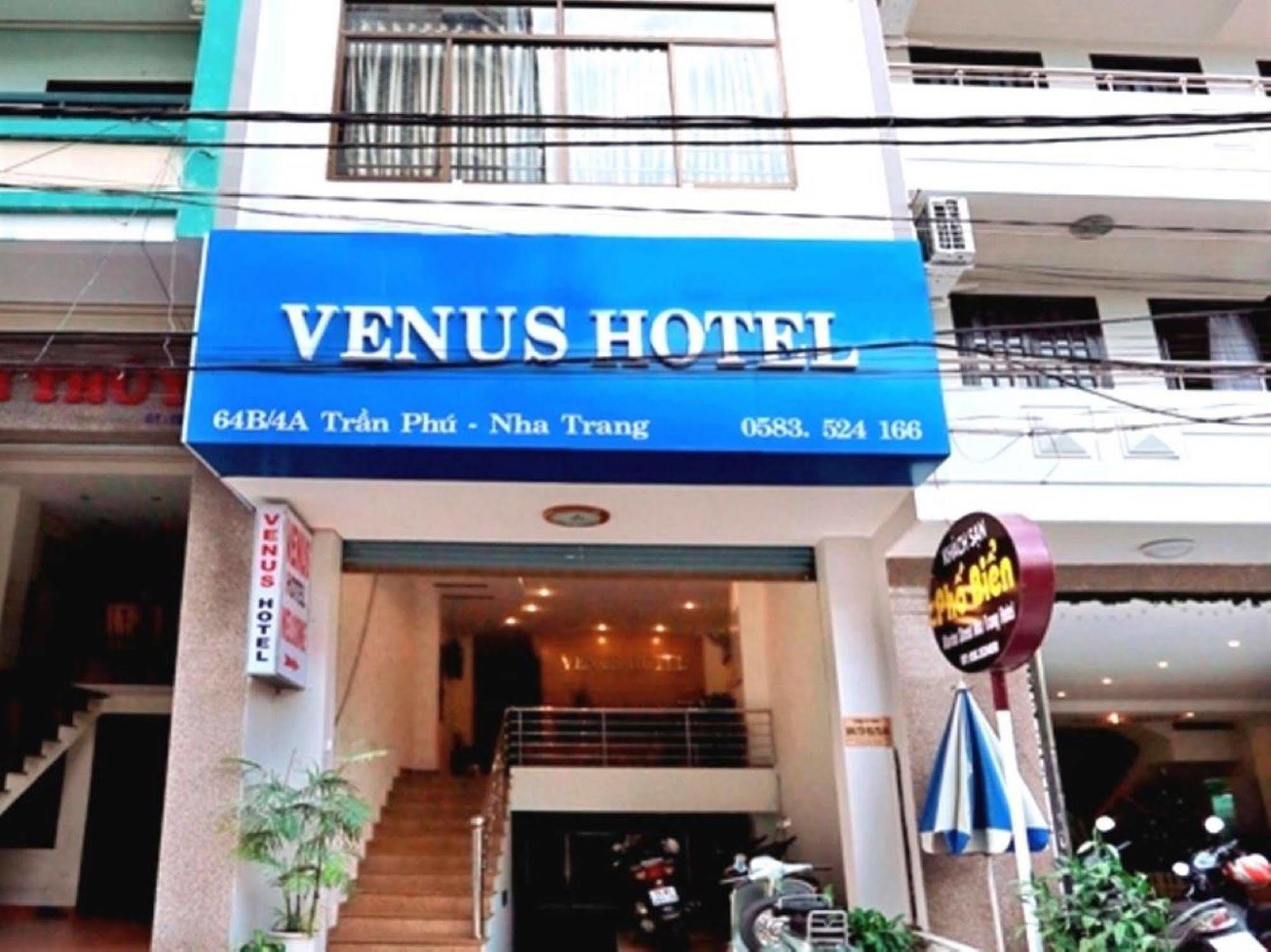Venus Hotel 2*