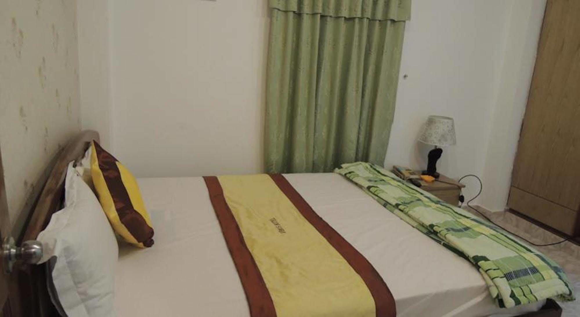 Venus Hotel 2*