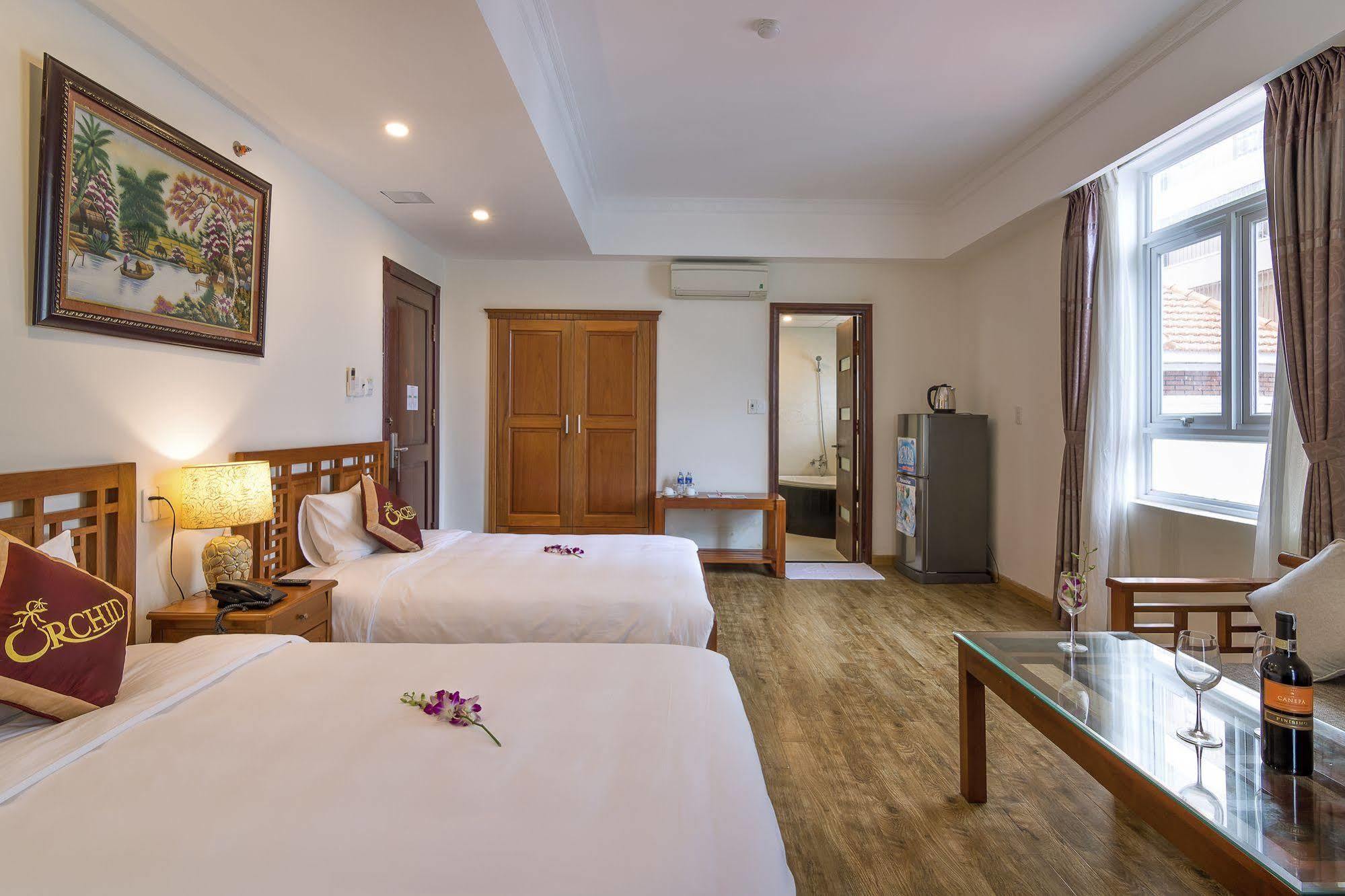 Orchid Hotel 3*