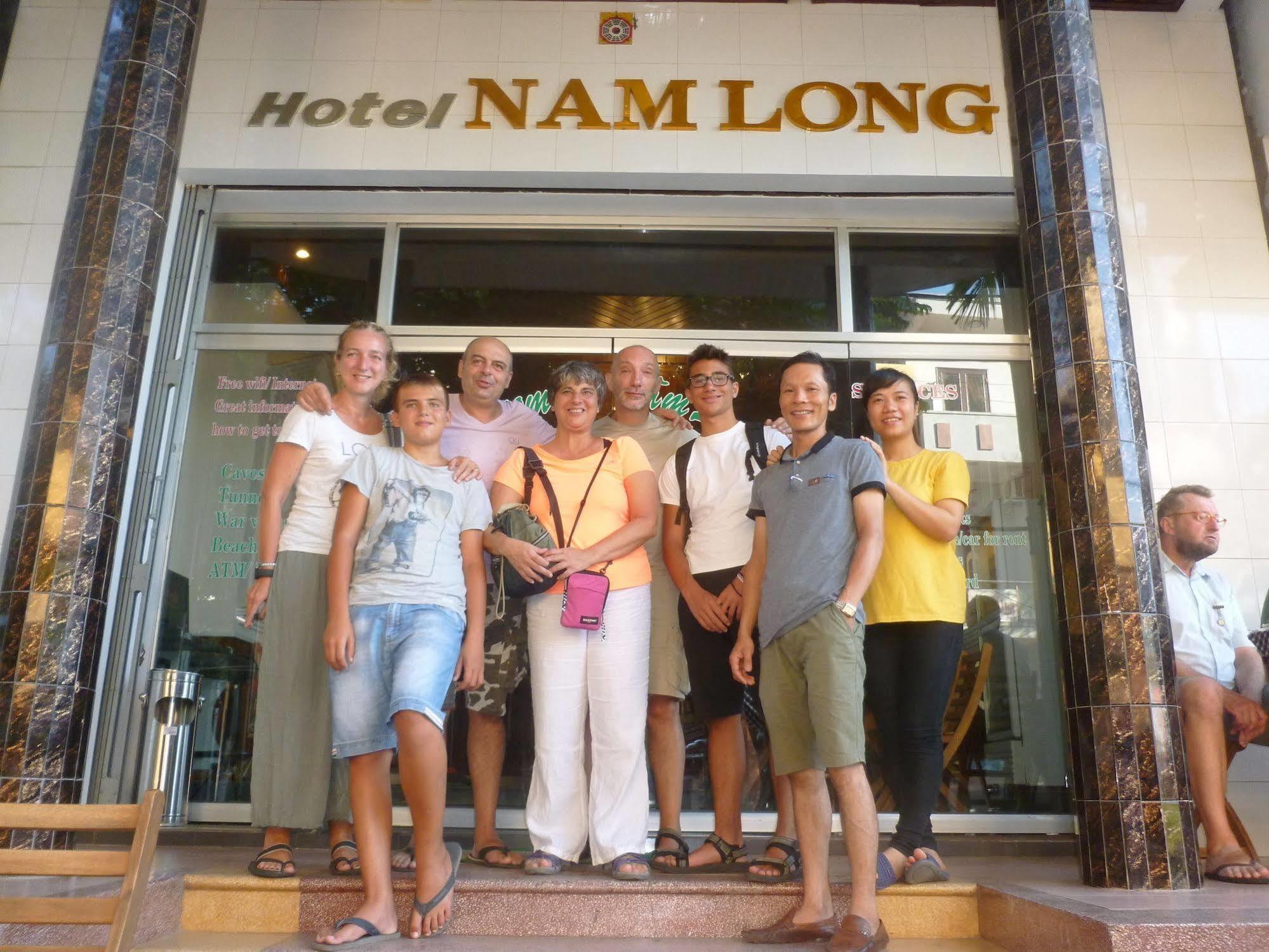 Khách sạn Nam Long *