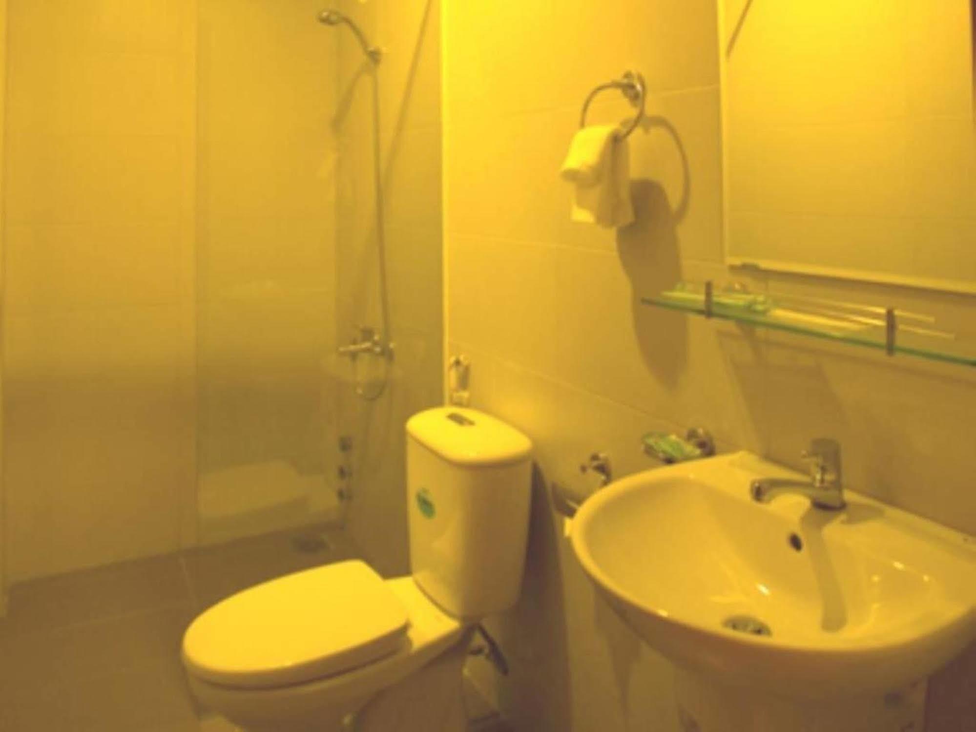 Blue Heaven Hotel 2*