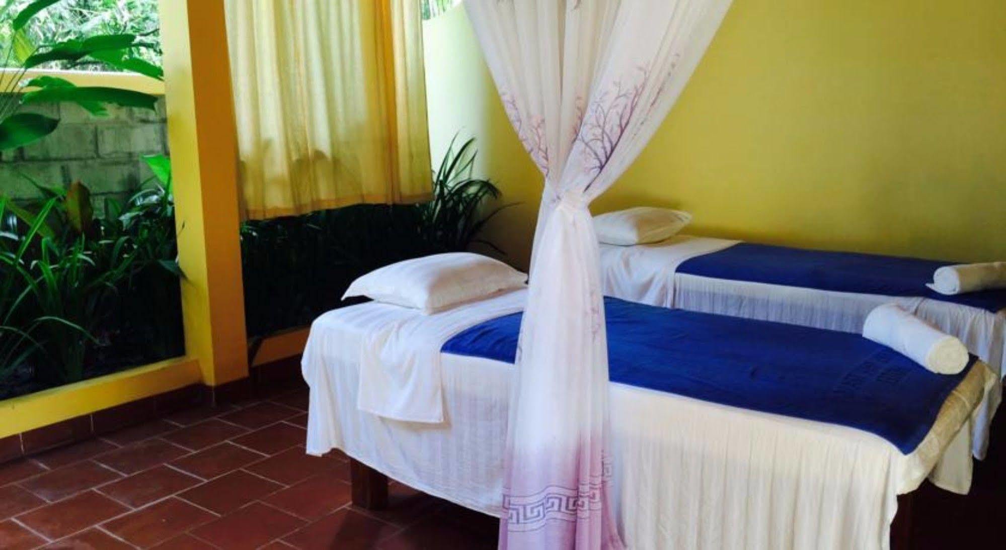 Aroma Spa & Bungalows Hotel 3*