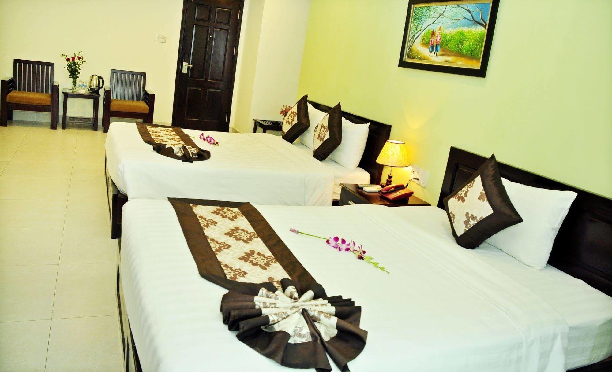 Hotel Tay Bac