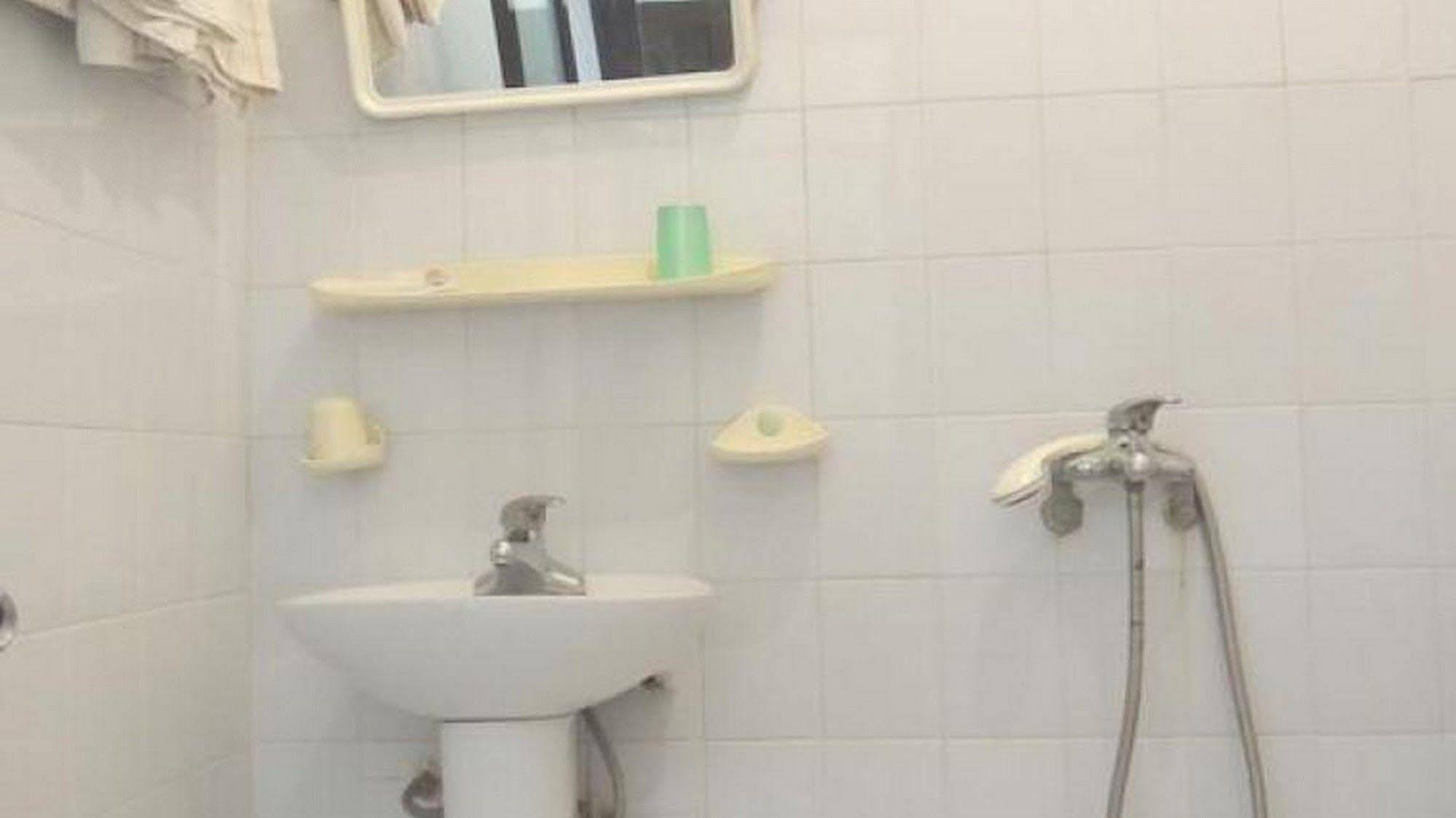 Nam Phương Dong Khe Sau