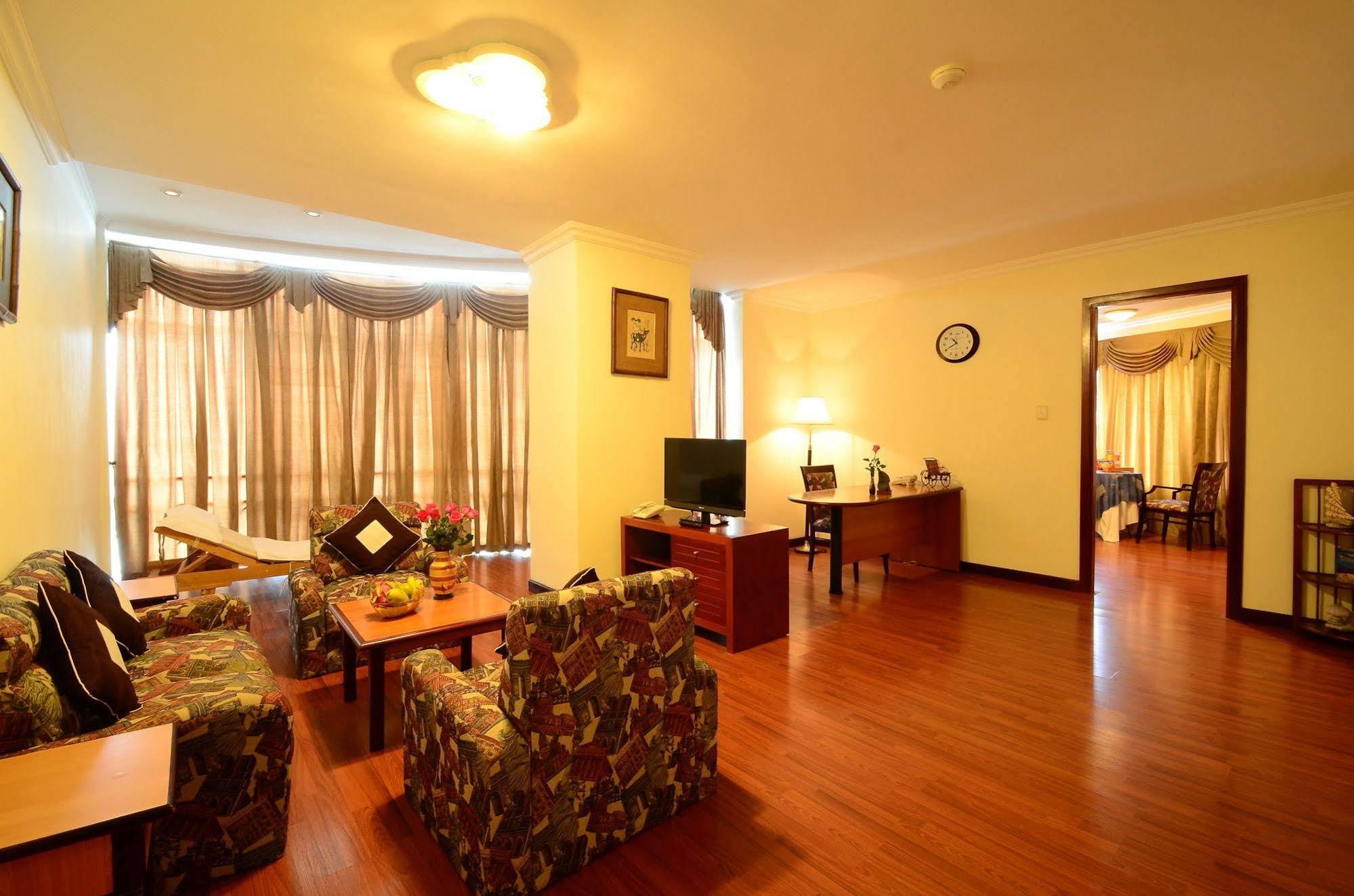 Yasaka Saigon & 4* Nha Trang