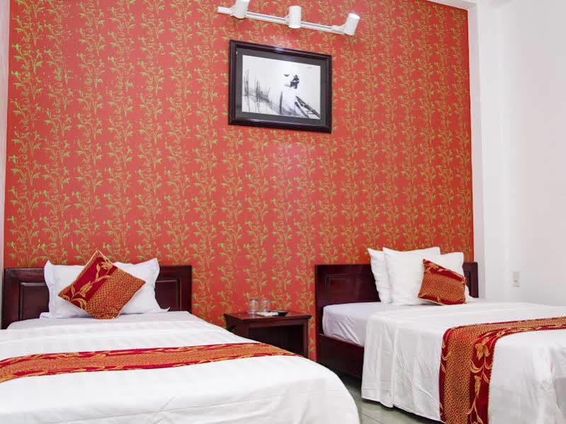 Bao Long Hotel *