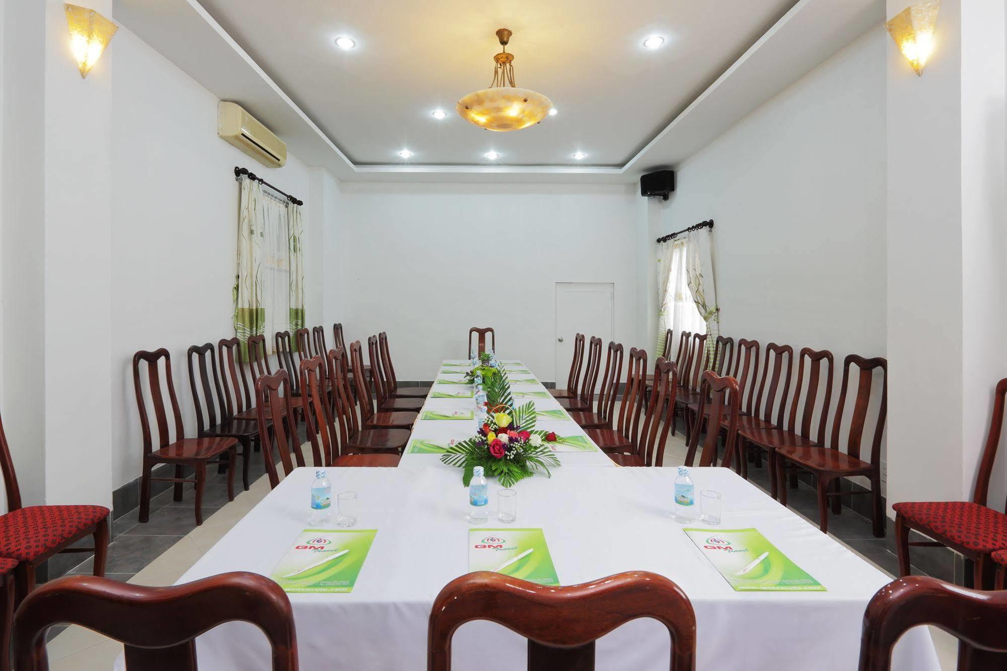 Hotel Nha Trang Beach Hotel