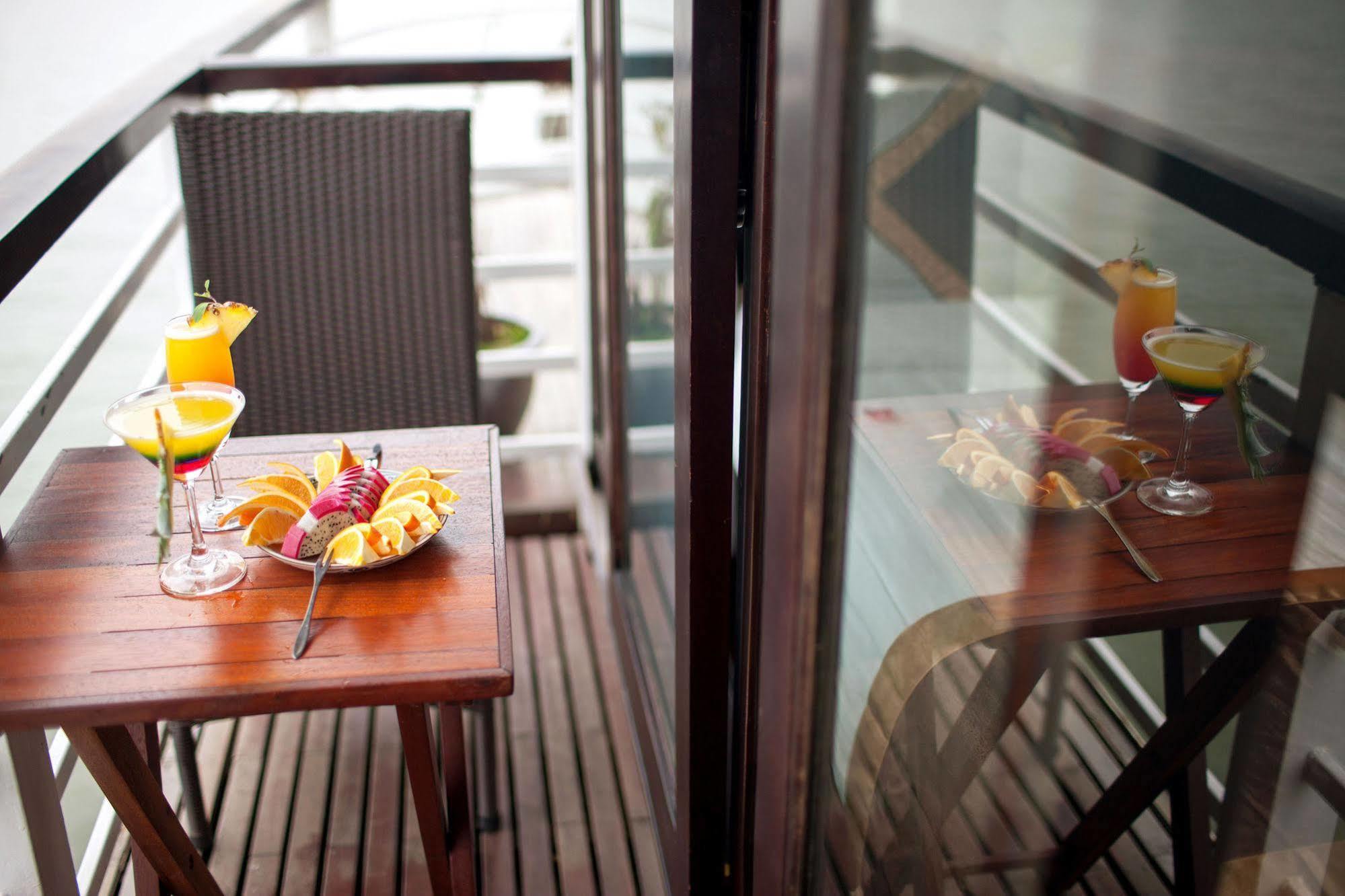  Halong Glory Legend Cruise