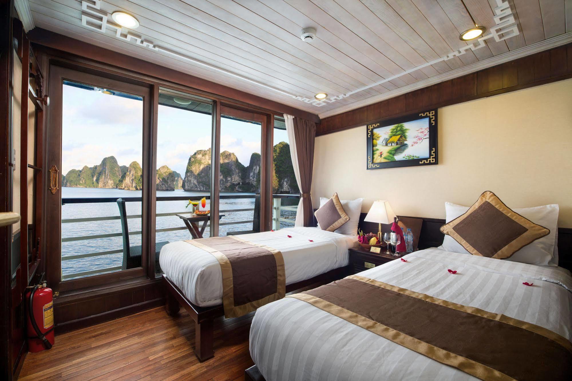 Halong Glory Legend Cruise Hạ Long