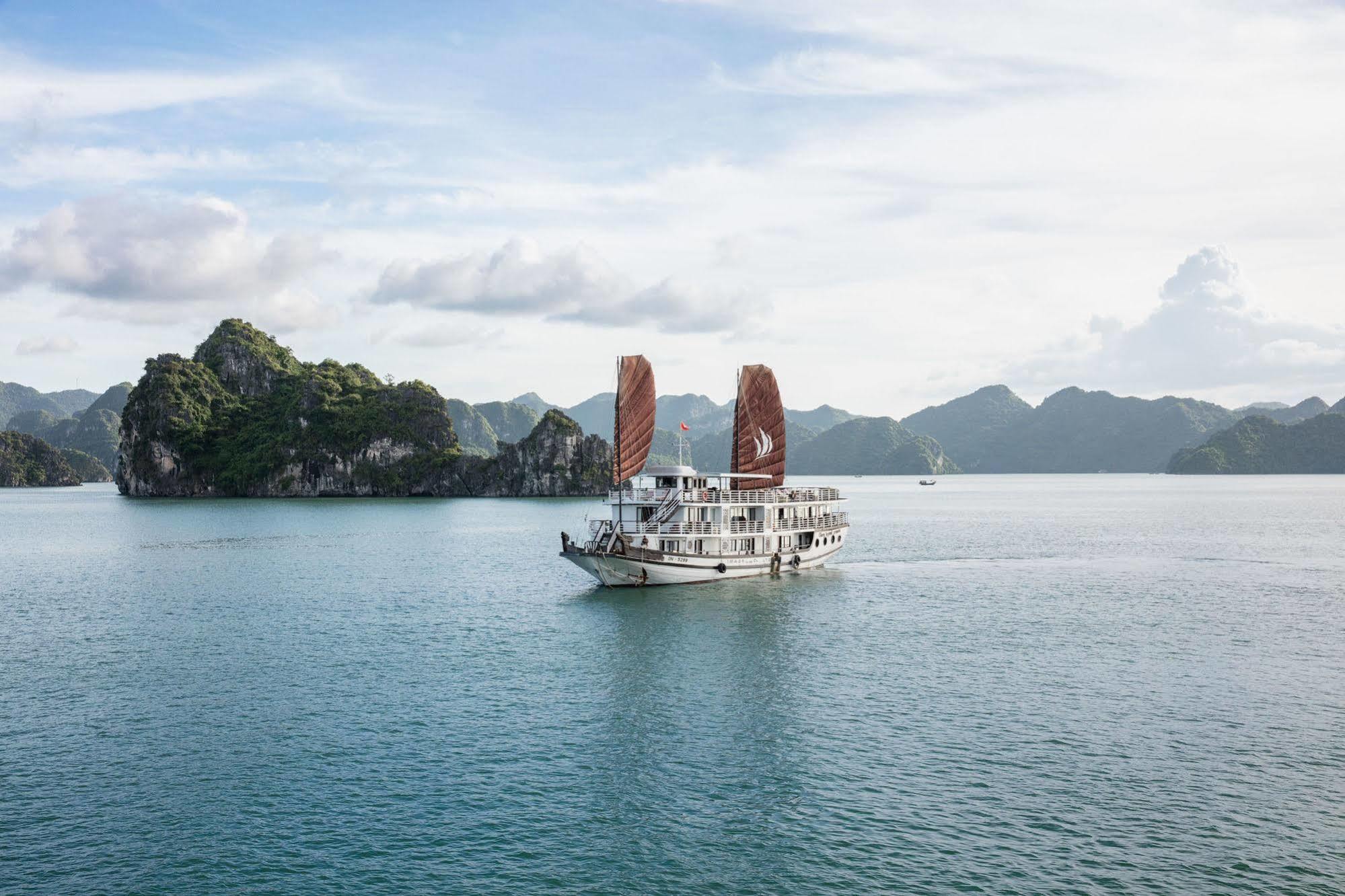  Halong Glory Legend Cruise Hạ Long