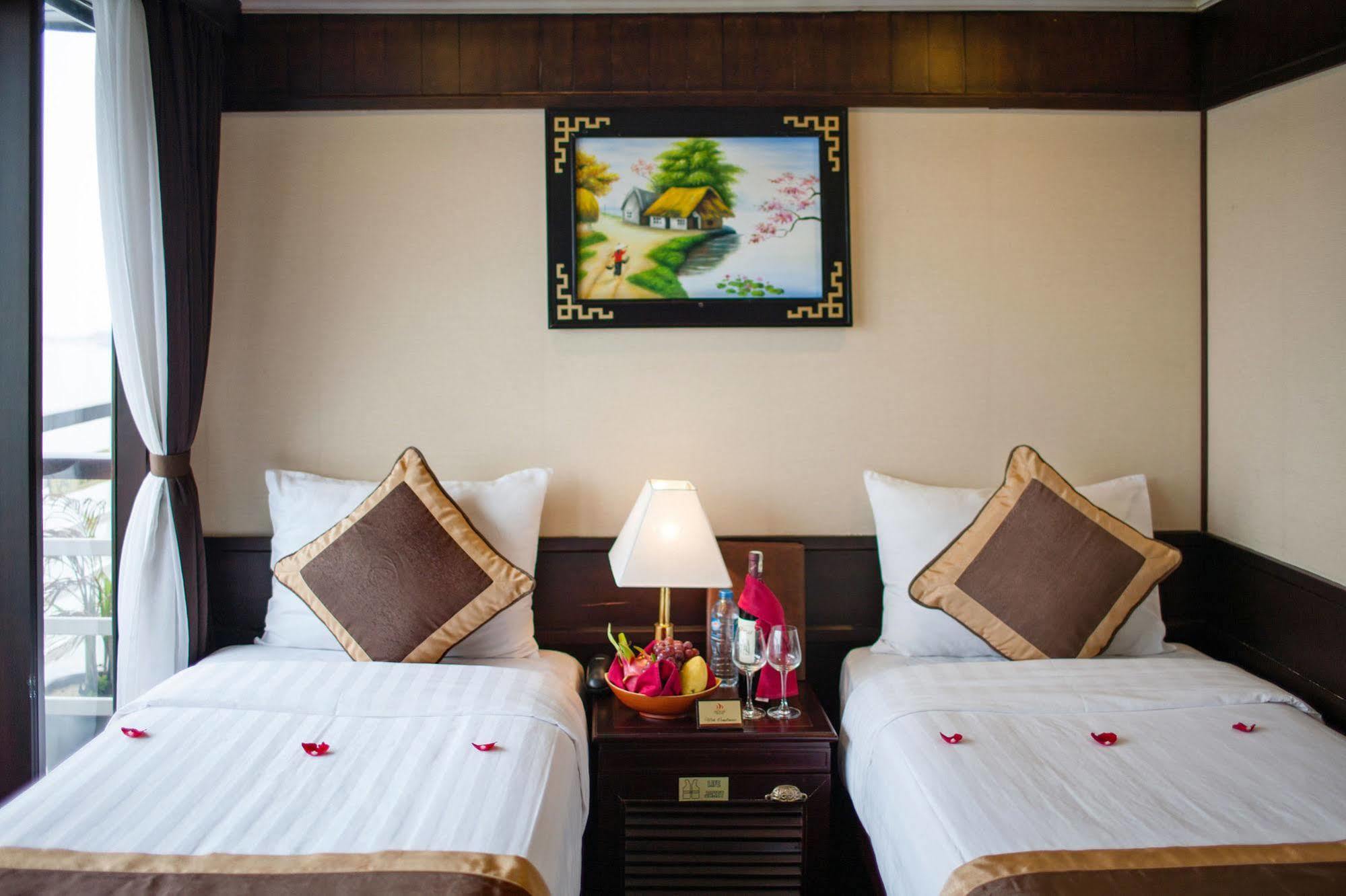 Halong Glory Legend Cruise 