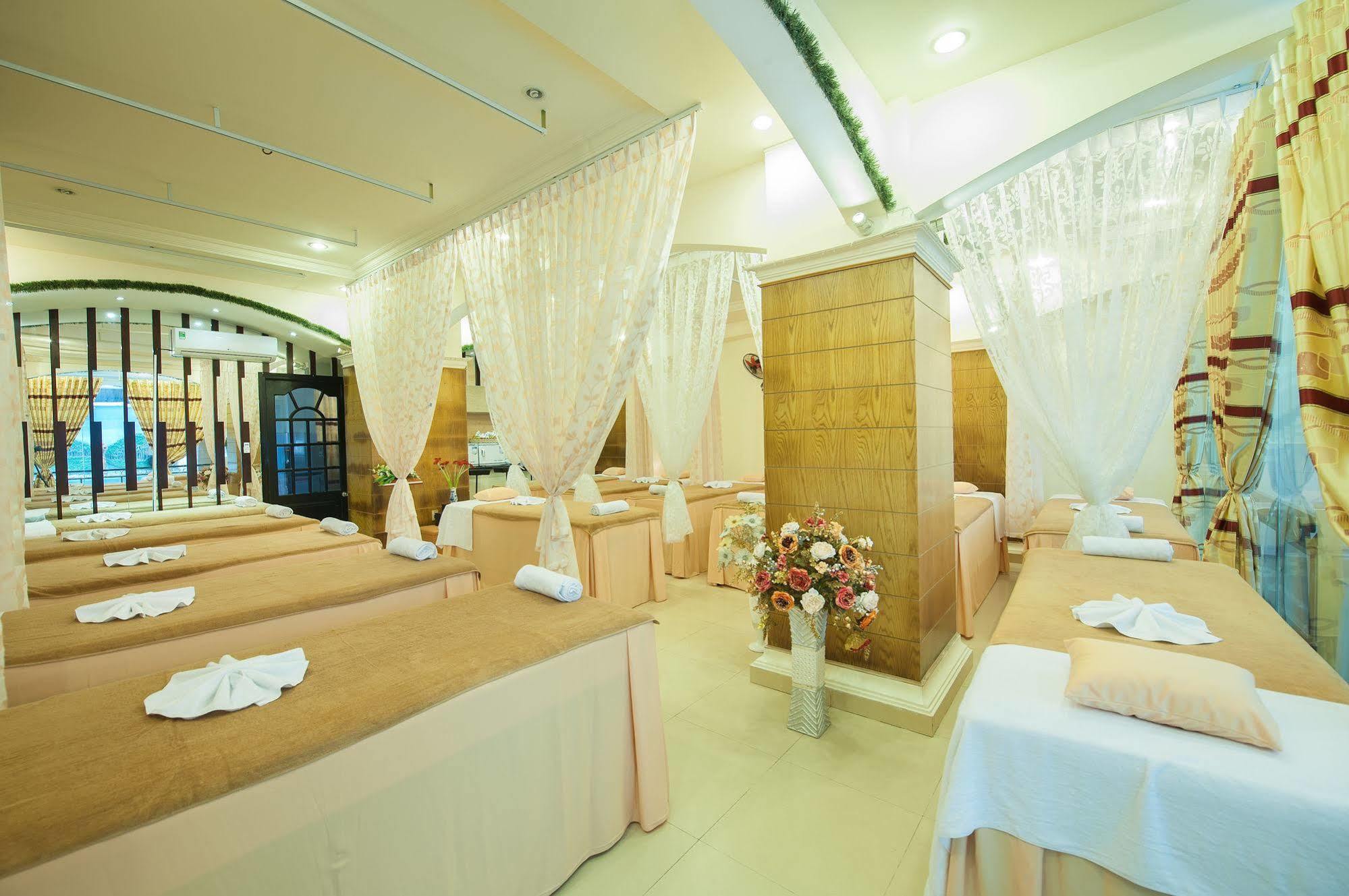 Palm Hotel Nha Trang