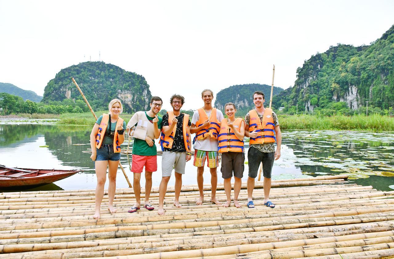 Homestay Tam Coc Lakeside