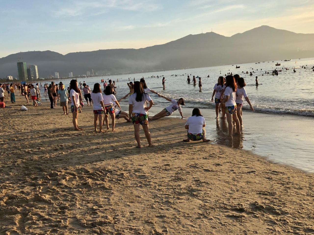 Ho Nghi Duong Muong Thanh Da Nang