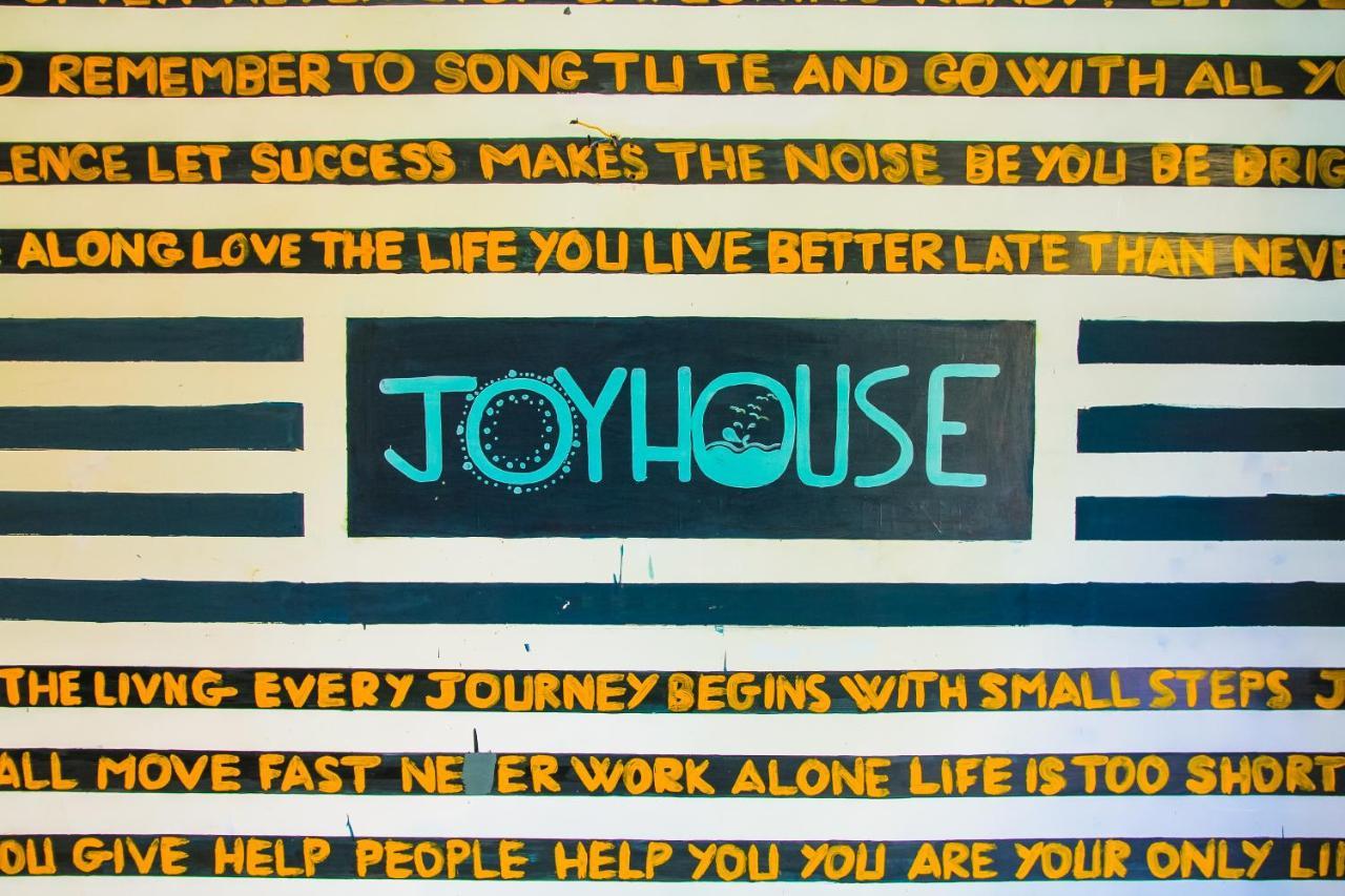 Joy House 1 *
