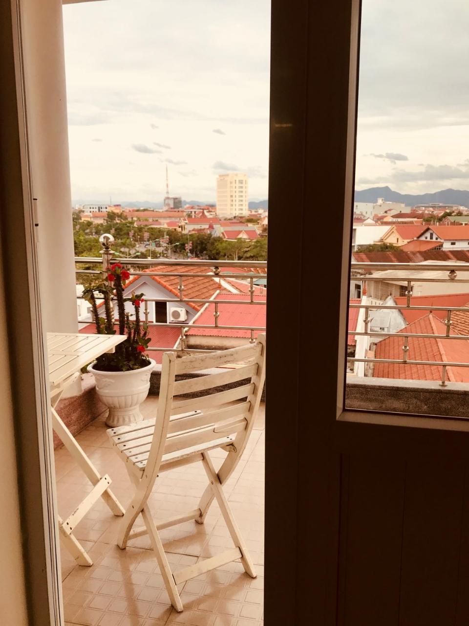 Nam Long Khách sạn Ðồng Hới