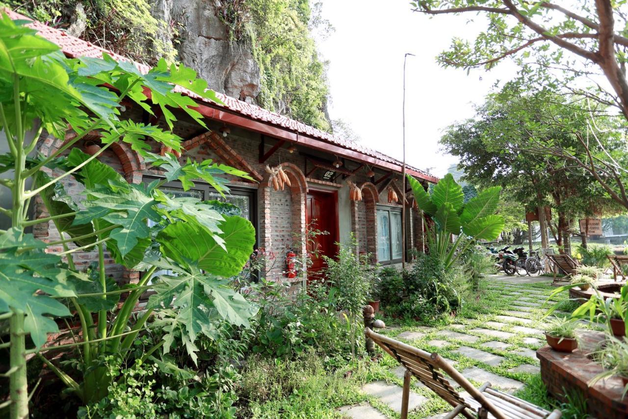 Tam Coc Lakeside Homestay