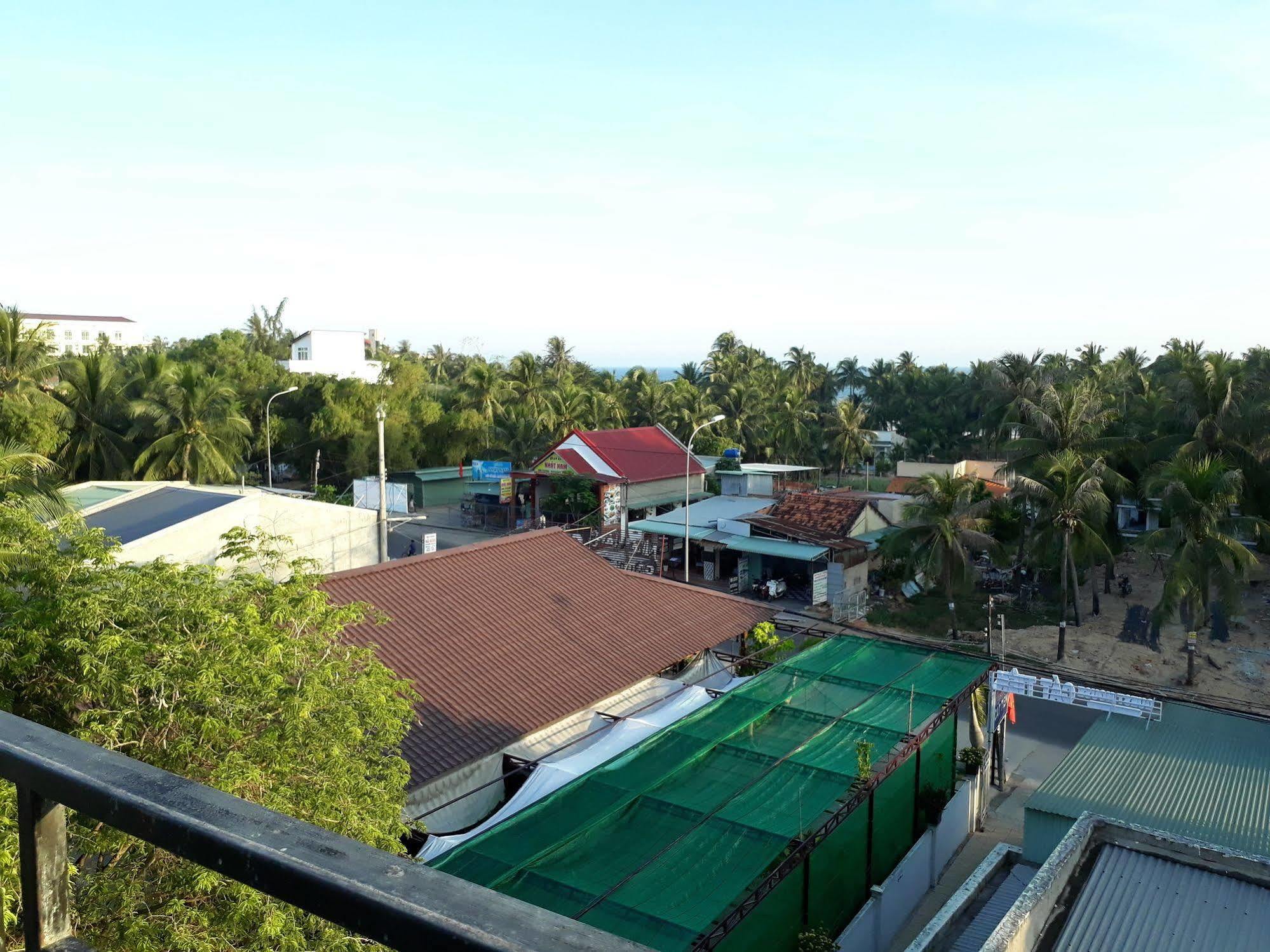 Cat Tien Guest house *
