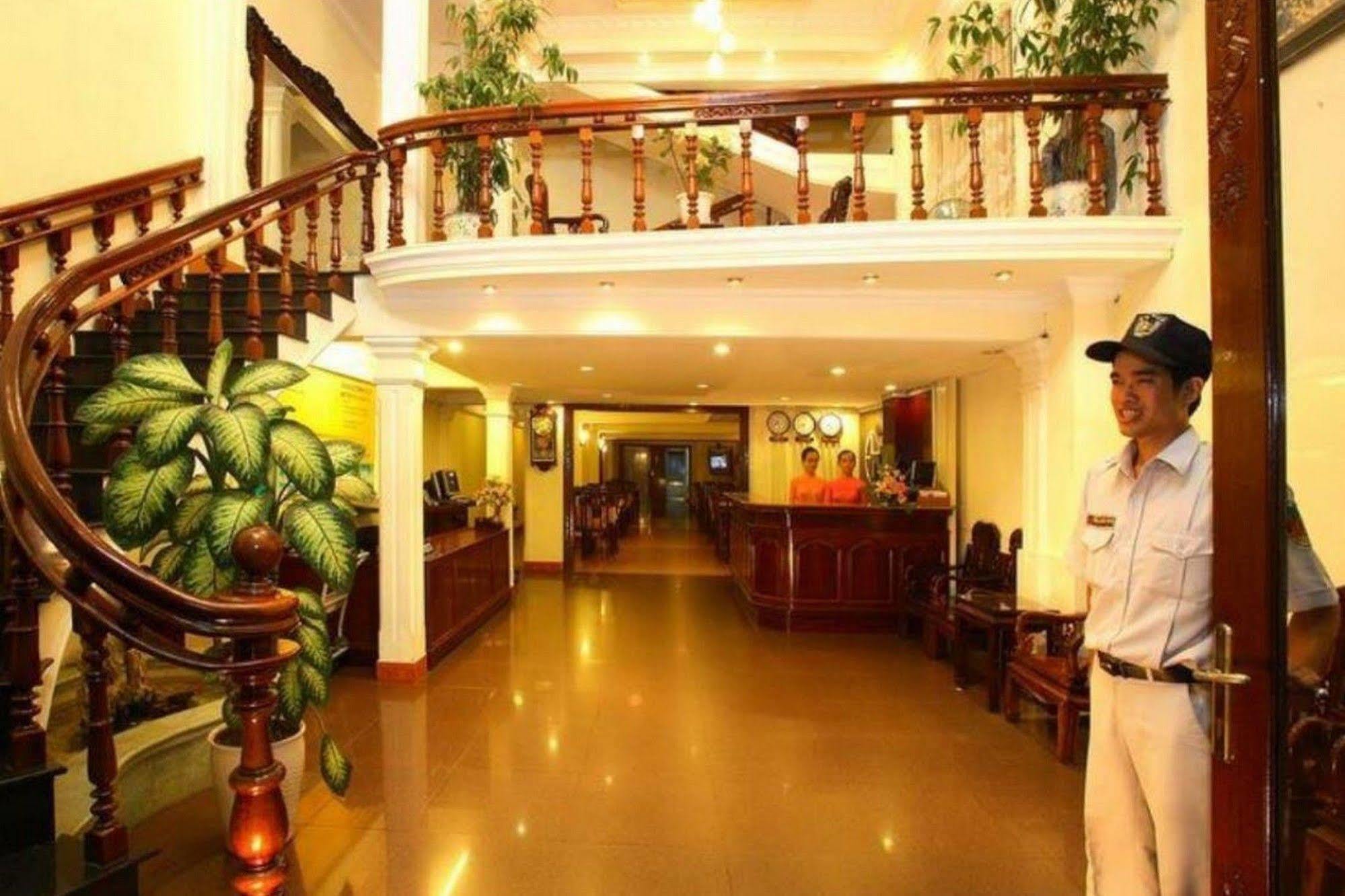 Truong Giang 2*