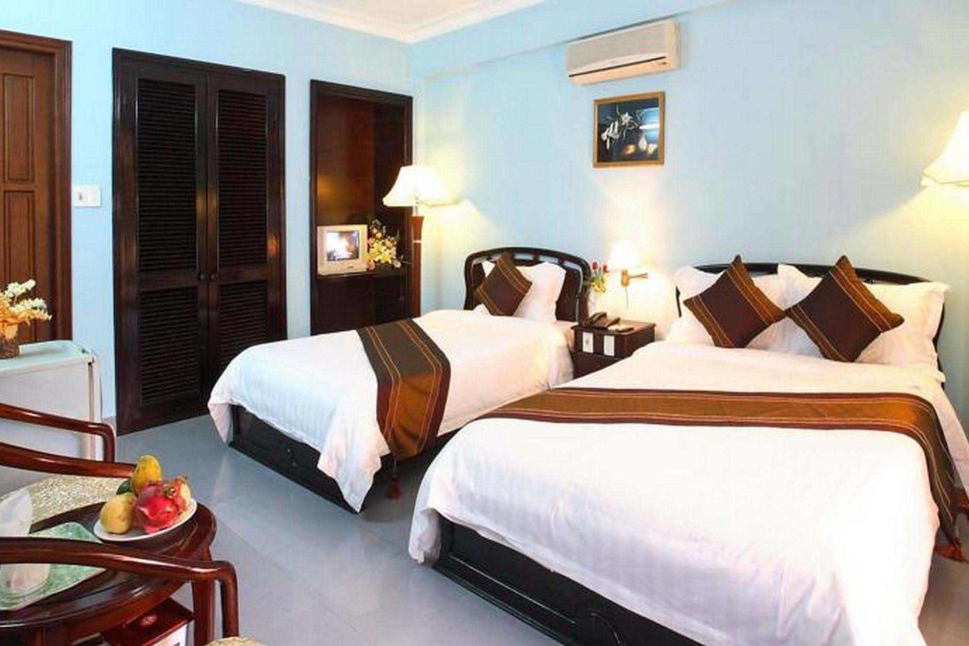 Truong Giang Hotel 2*