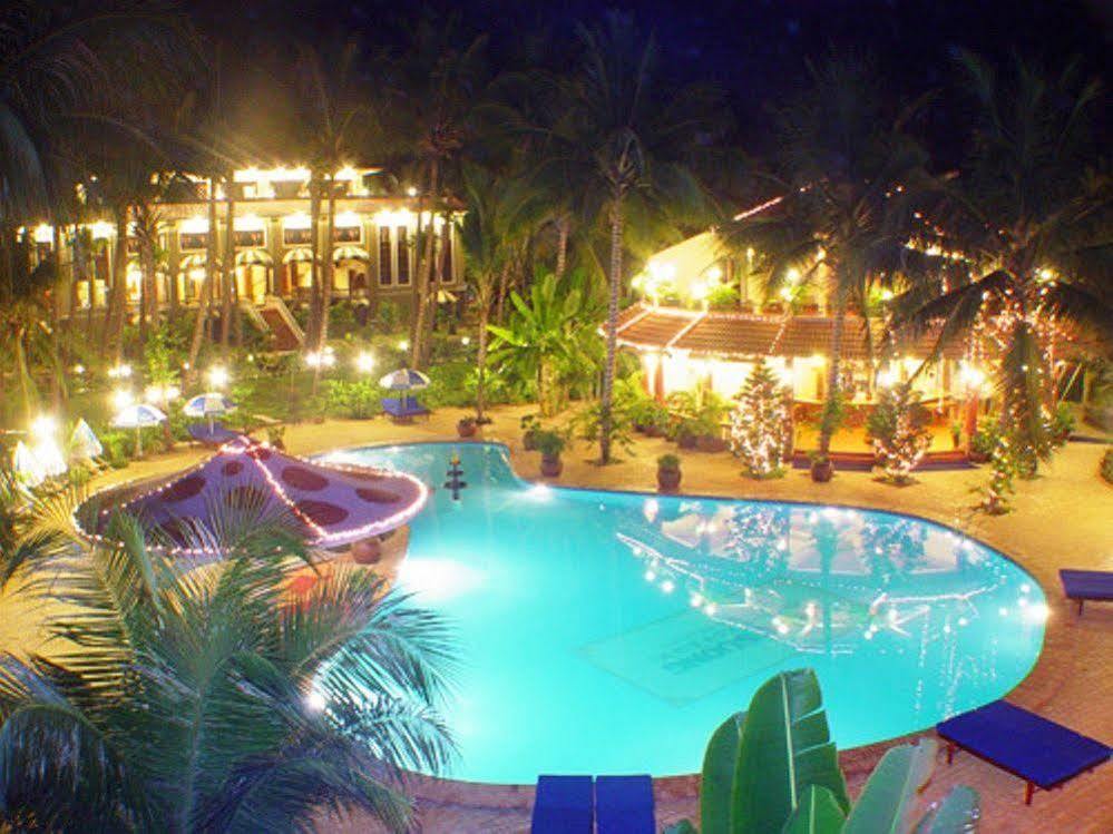 Vinh Suong Seaside And Resort 3*