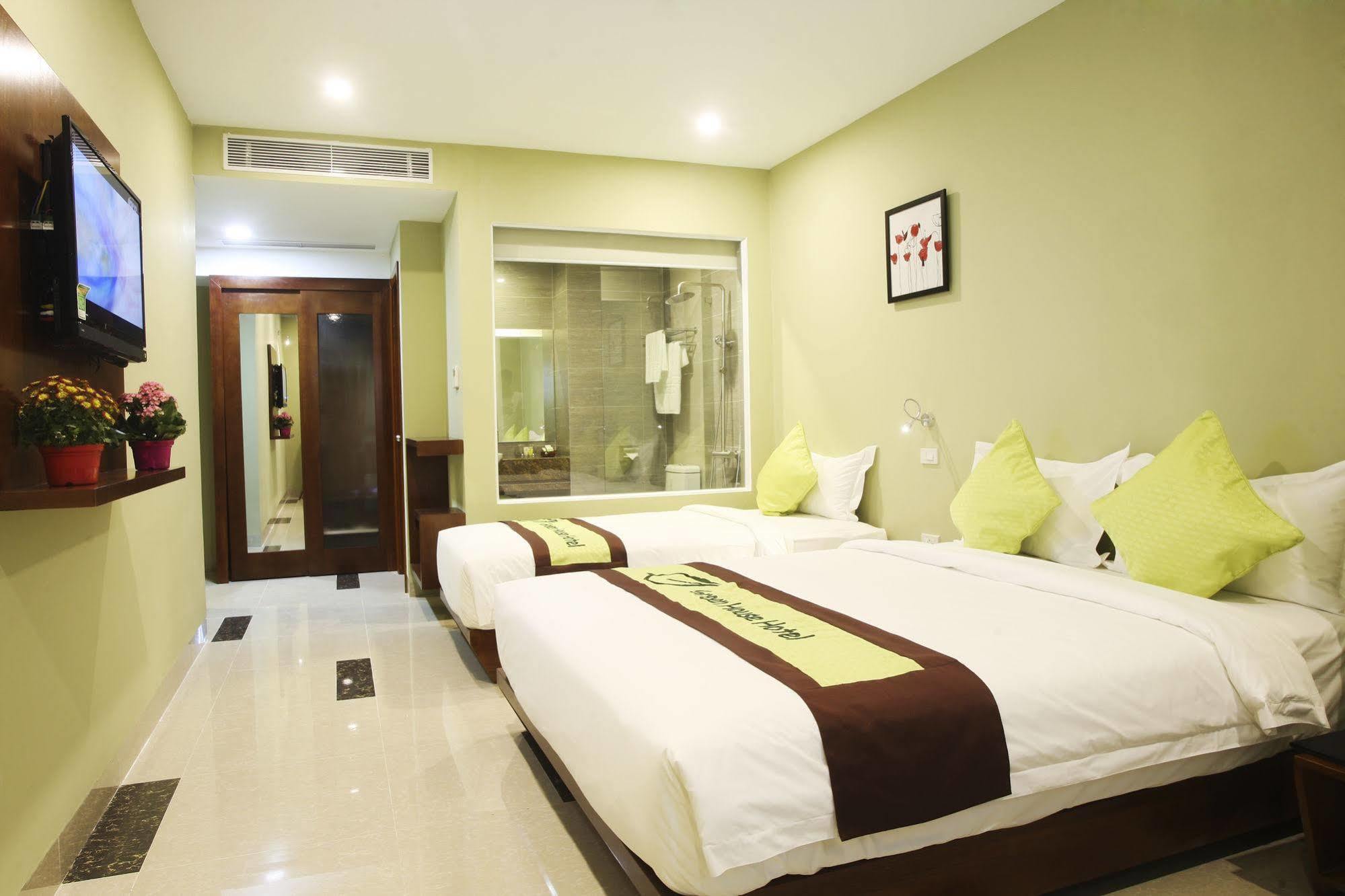 House Hotel 3*