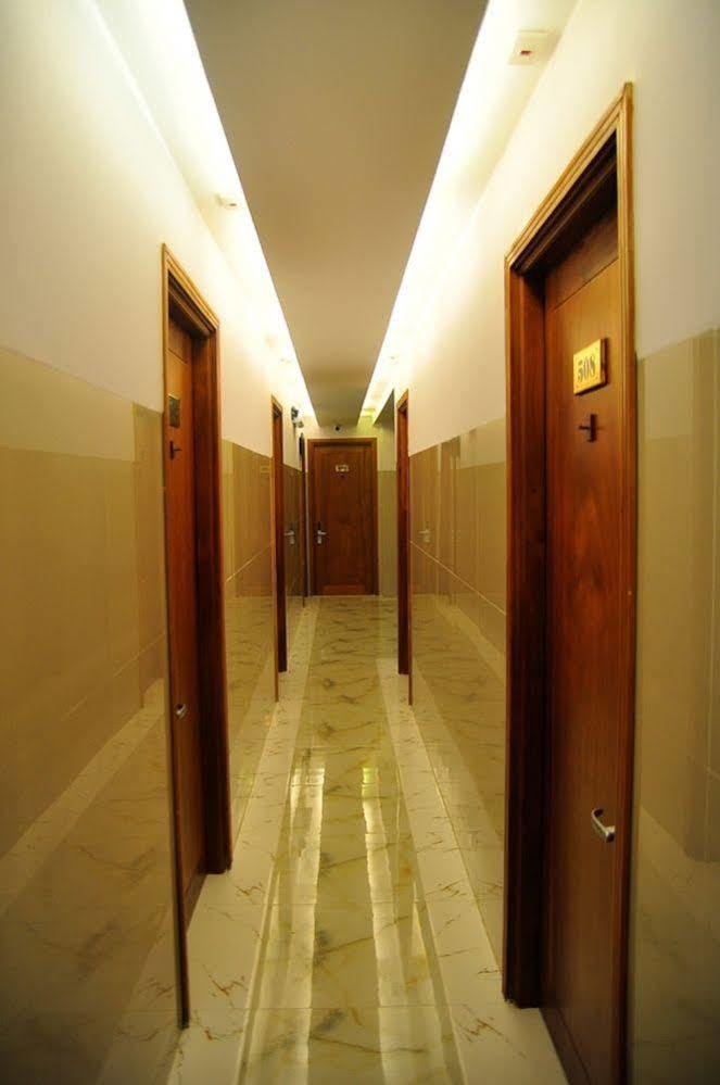 Hotel Art Deluxe