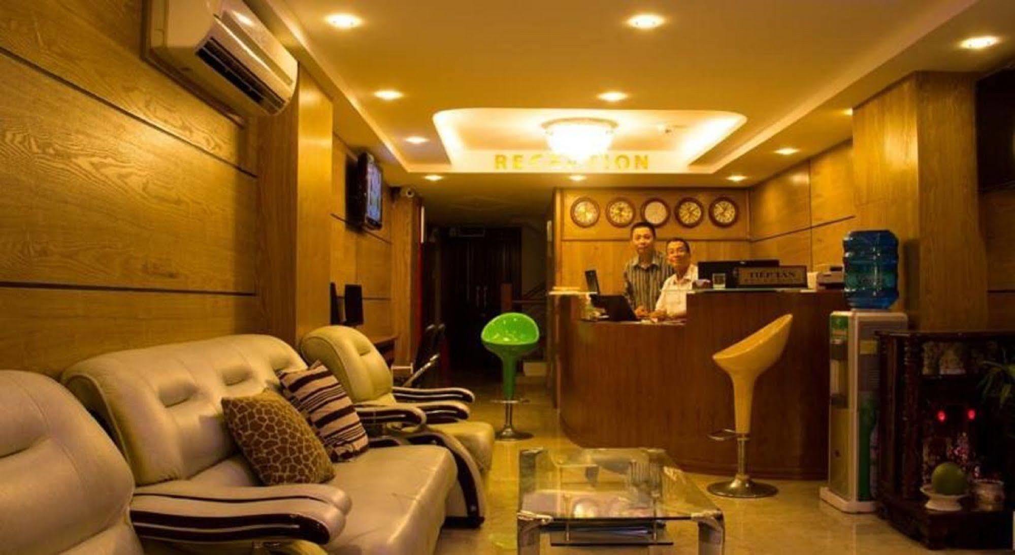 Modern Sky Hotel