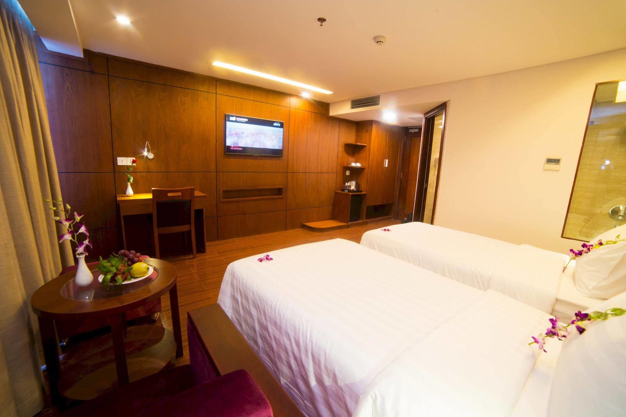 Truong 4* Nha Trang