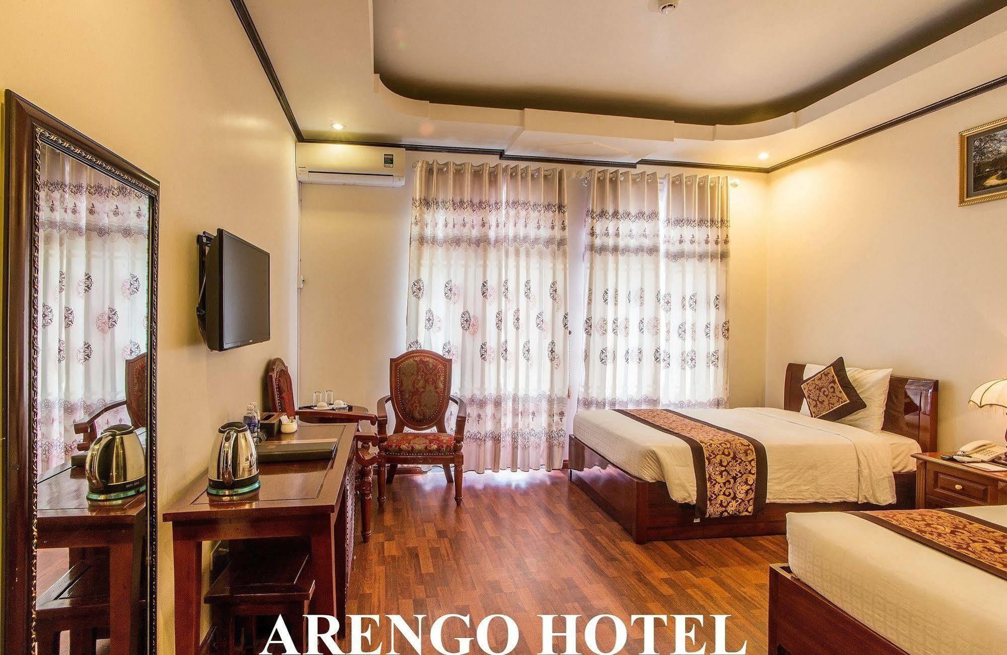 Hotel Arengo 3*