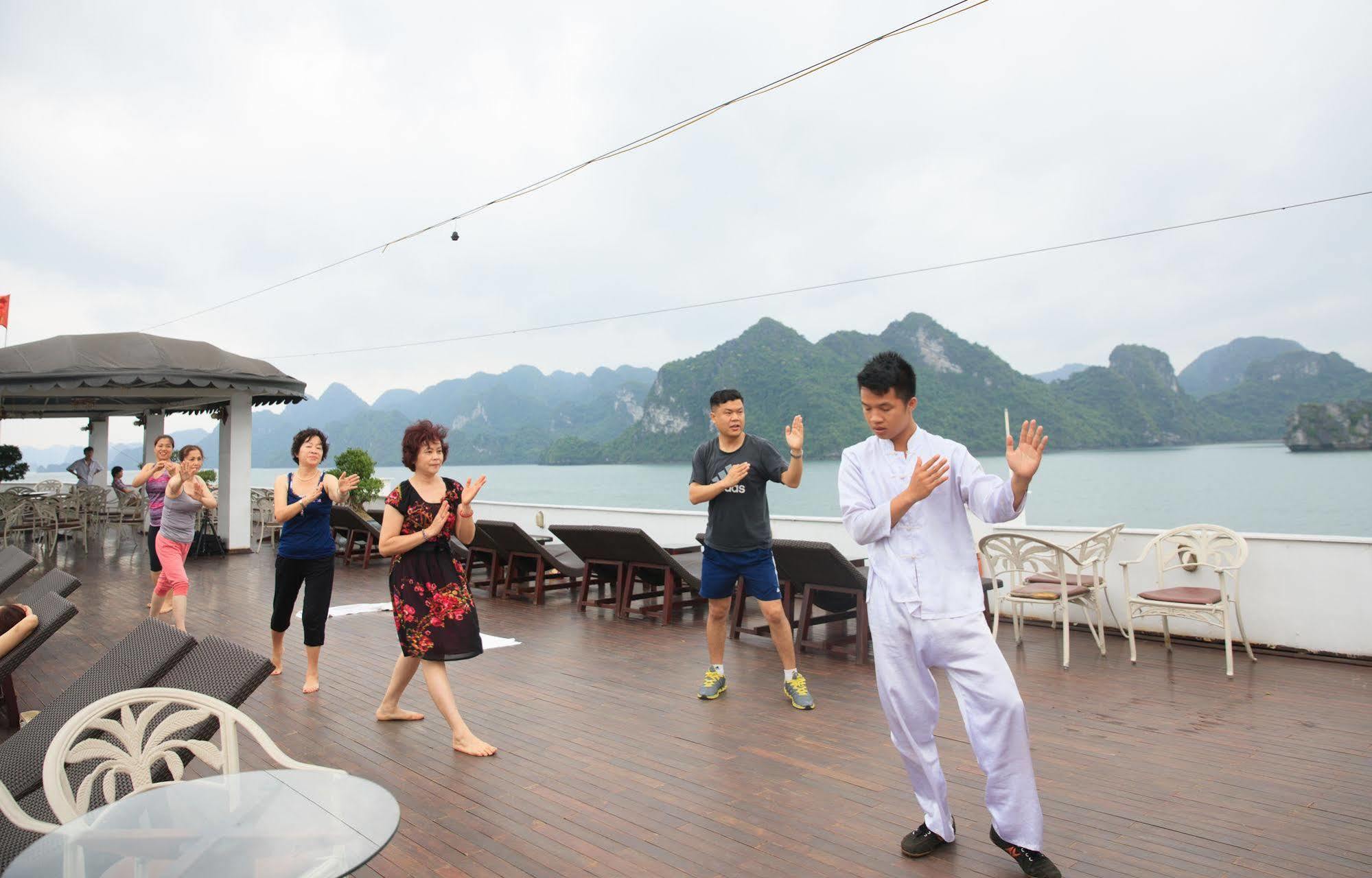 Lapinta Boutique Cruises  4*