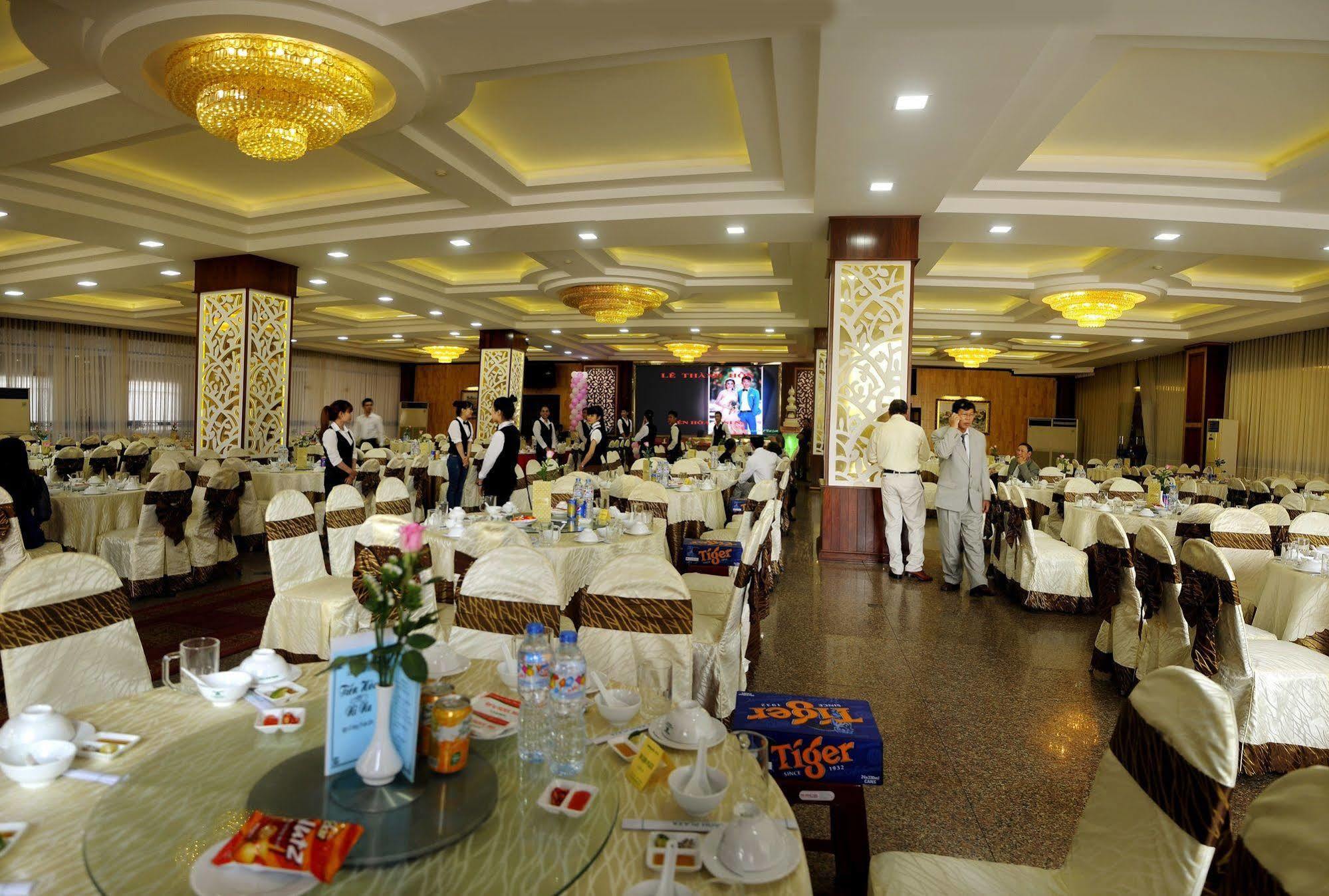Hotel Tre Xanh Pleiku