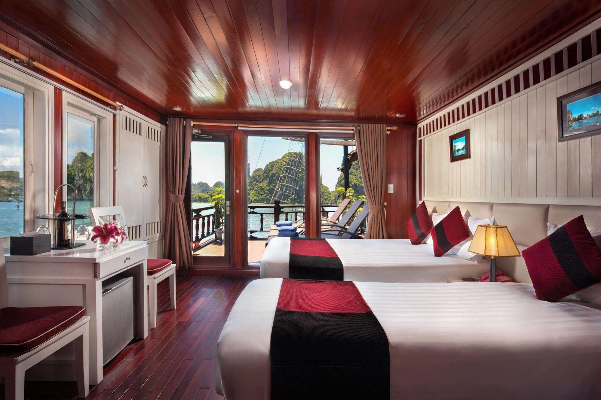 Du Thuyền Paloma Cruise