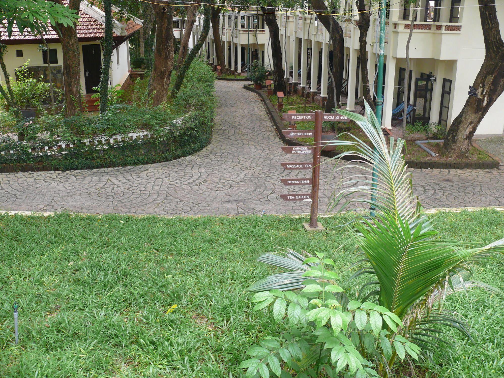 Long Hai Beach Resort