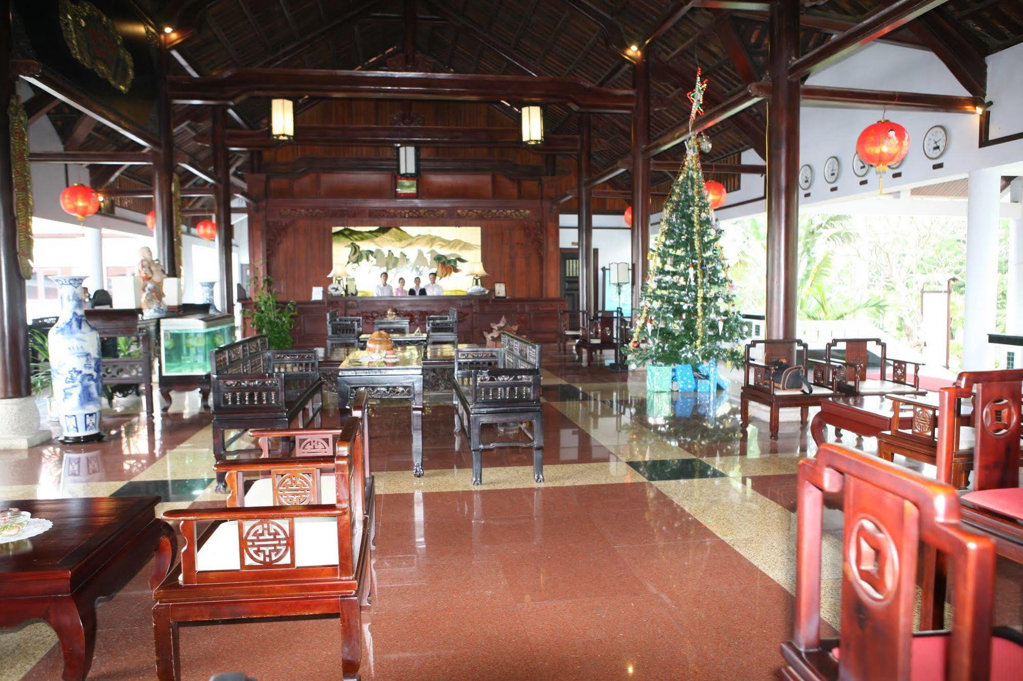 Long Hai Beach Resort 4*