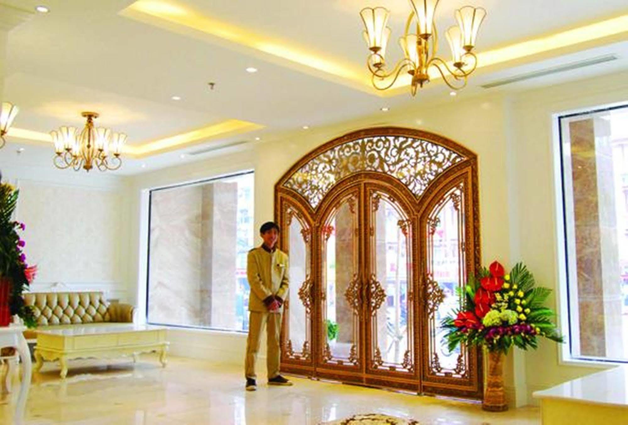 Bay 2* Ha Long