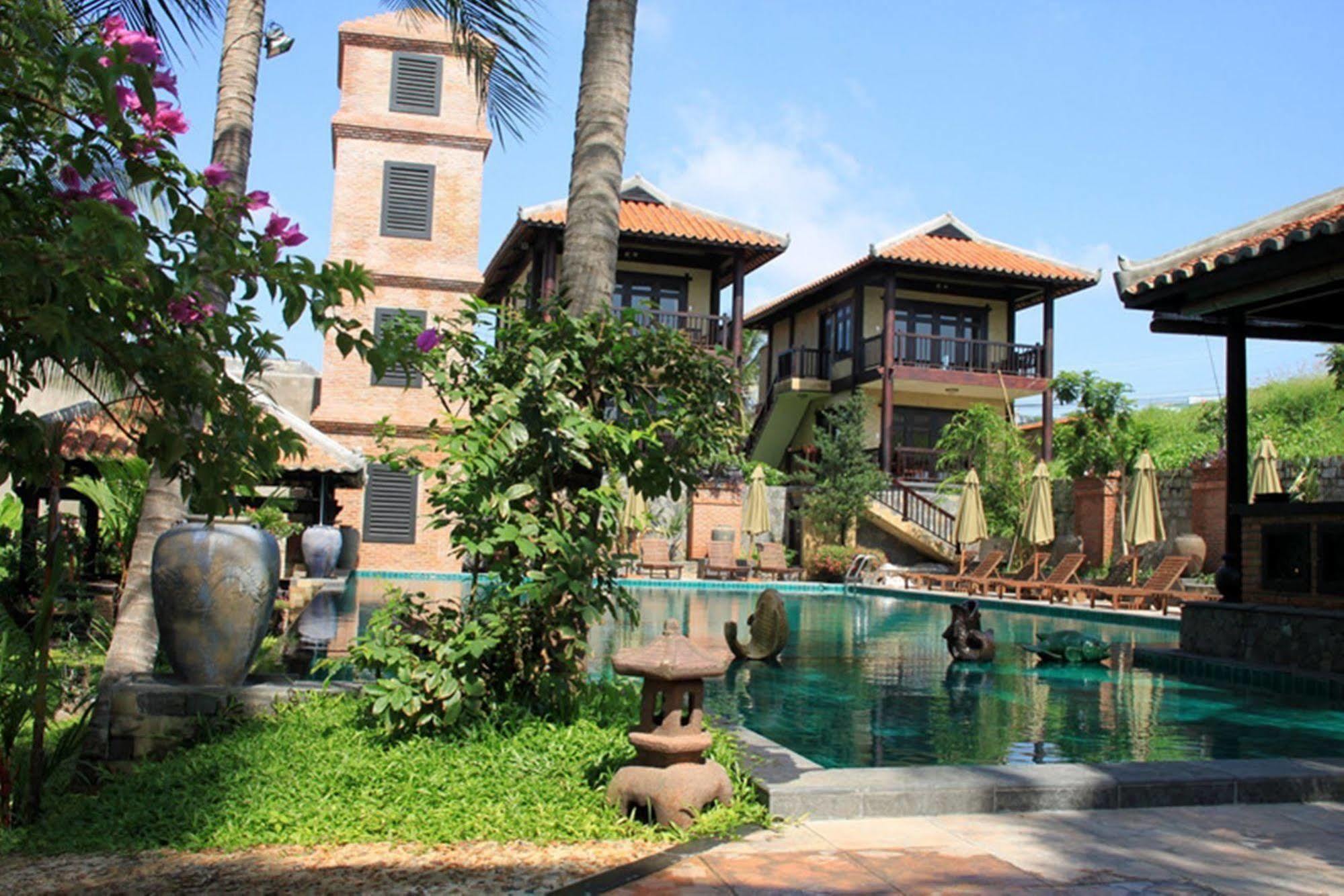 Resort Lotus Village 3*