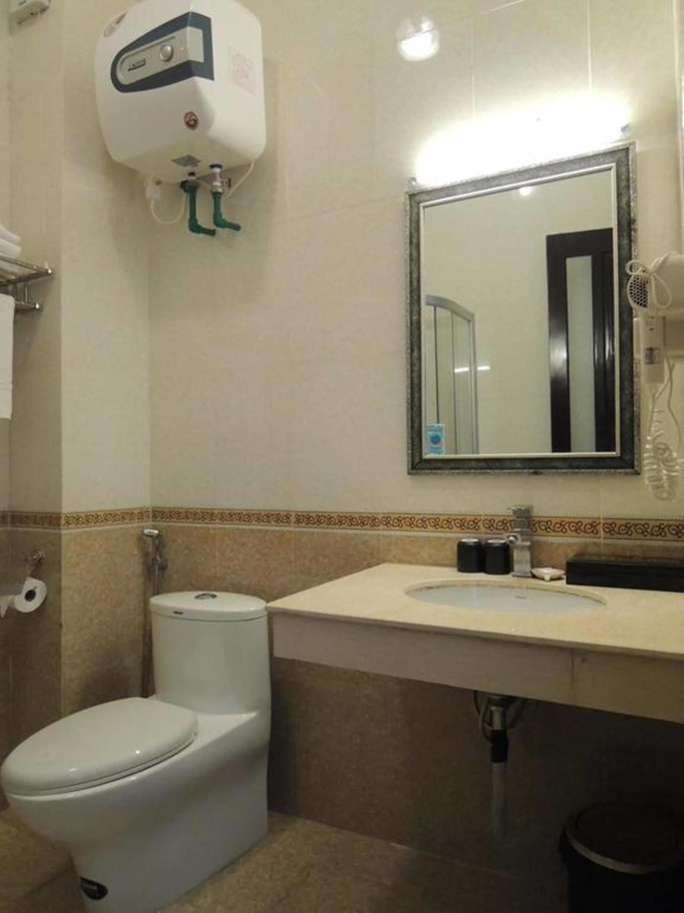 Hotel Hmong 3*