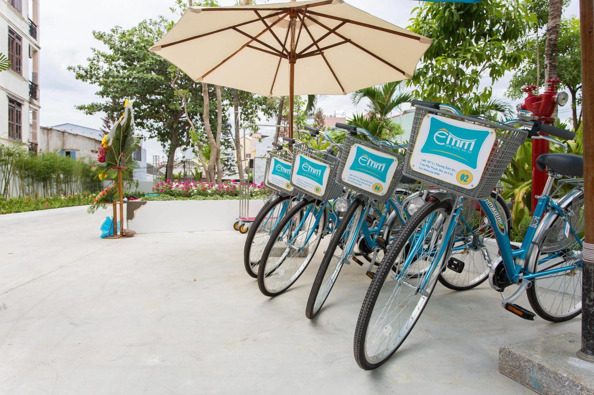 Khách sạn Emm Huế